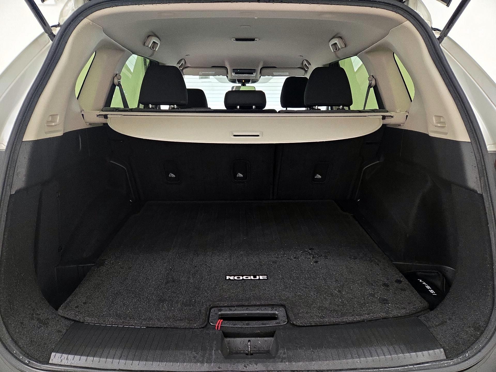 Thumbnail: 2023 Nissan Rogue - 20