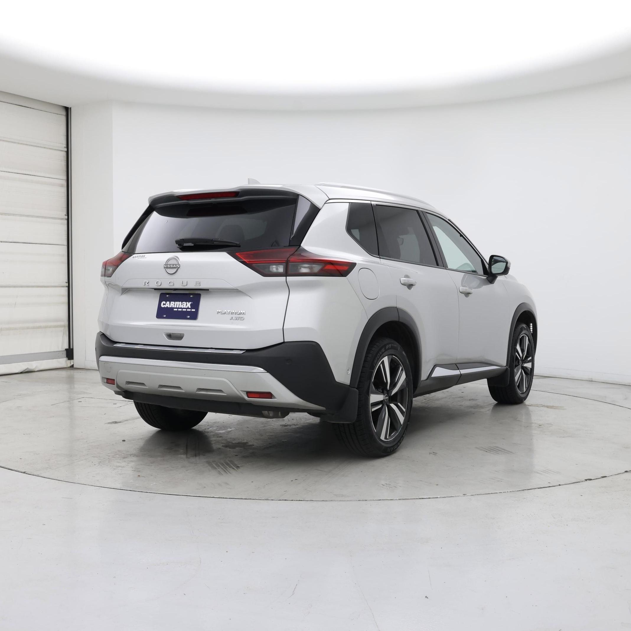 Thumbnail: 2023 Nissan Rogue - 8