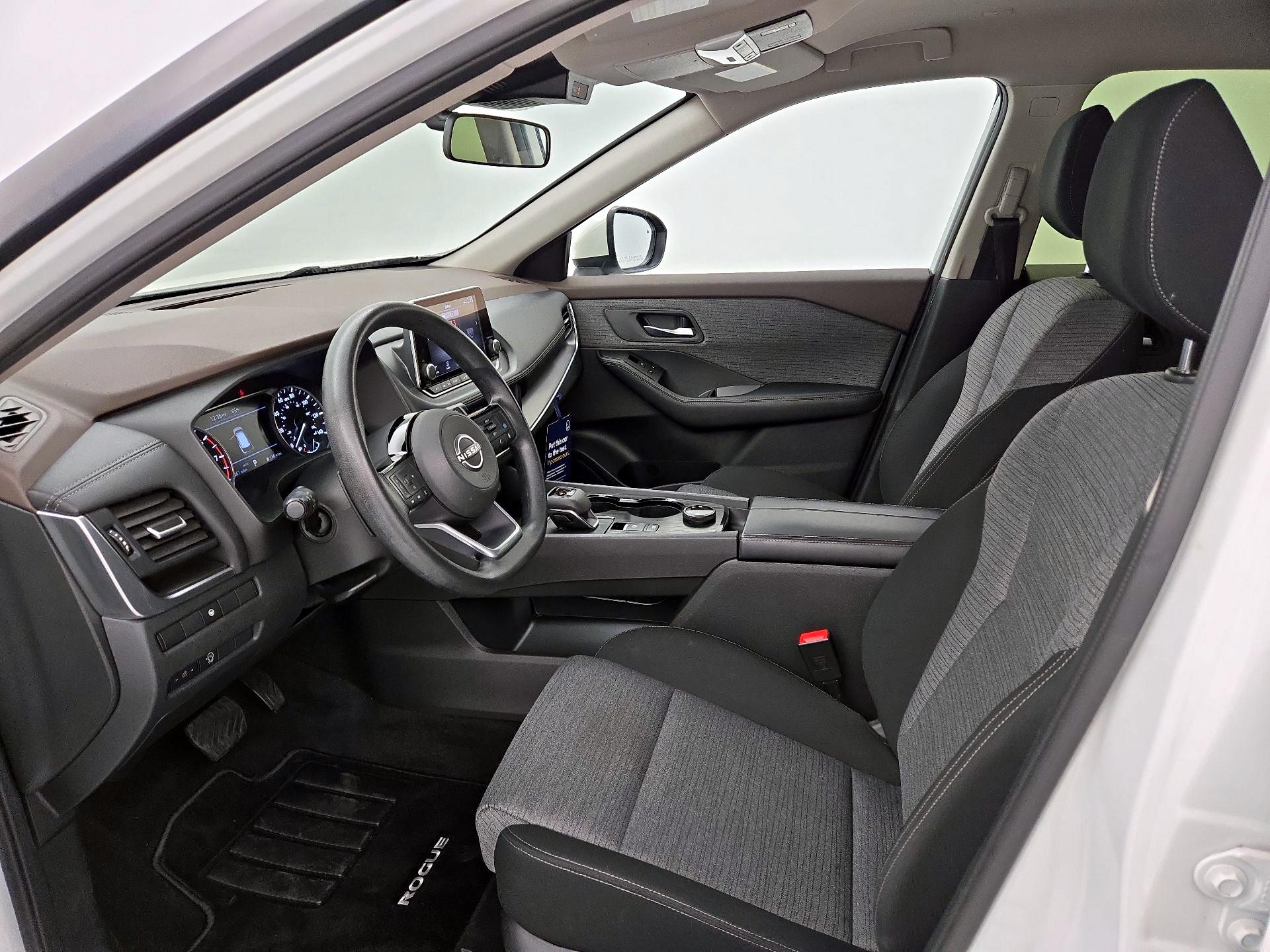 Thumbnail: 2023 Nissan Rogue - 11