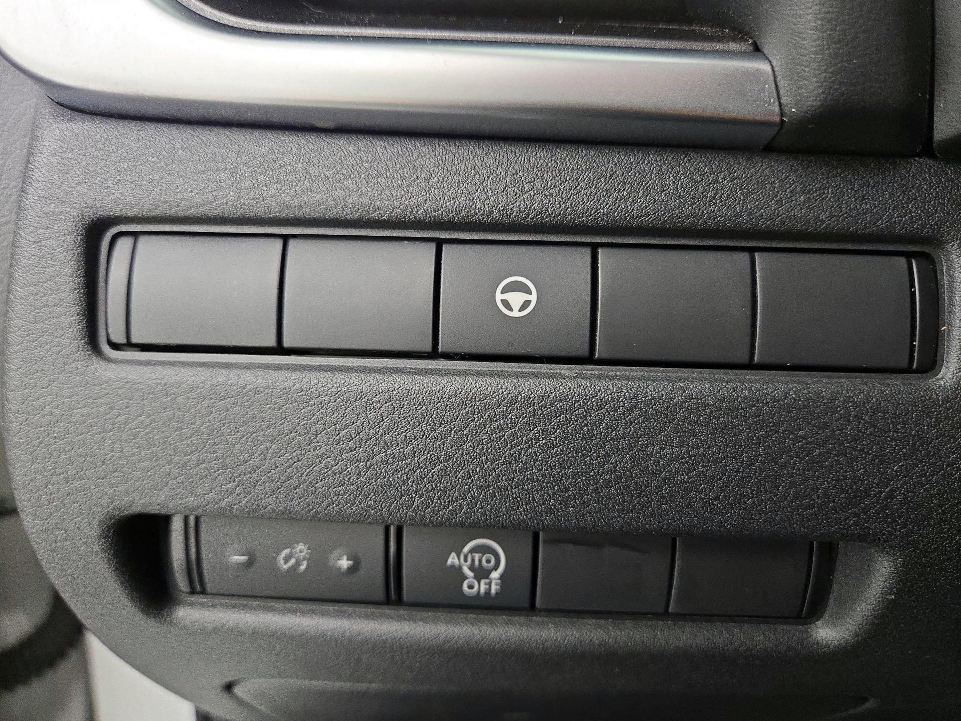 Thumbnail: 2023 Nissan Rogue - 13