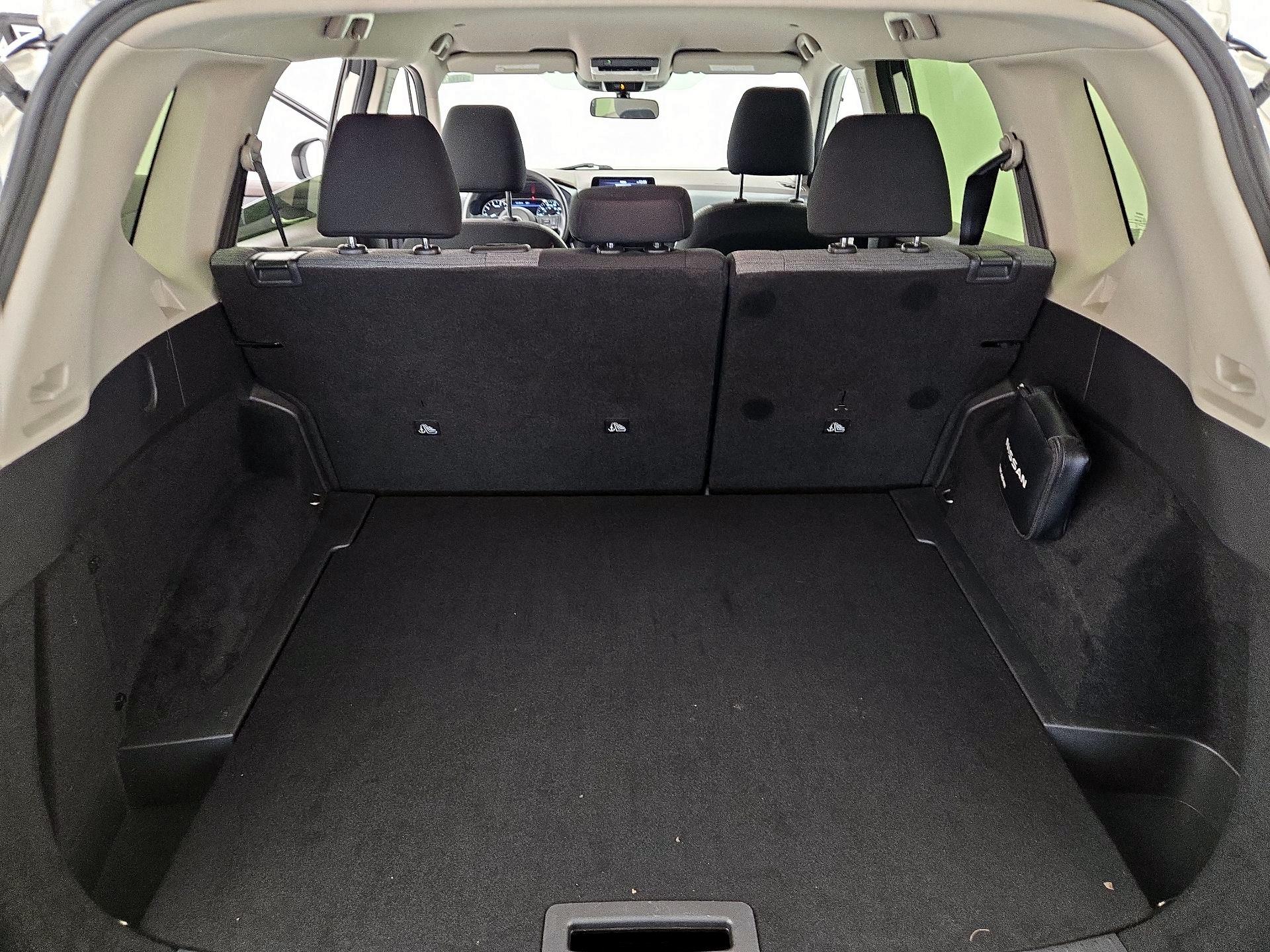 Thumbnail: 2023 Nissan Rogue - 20