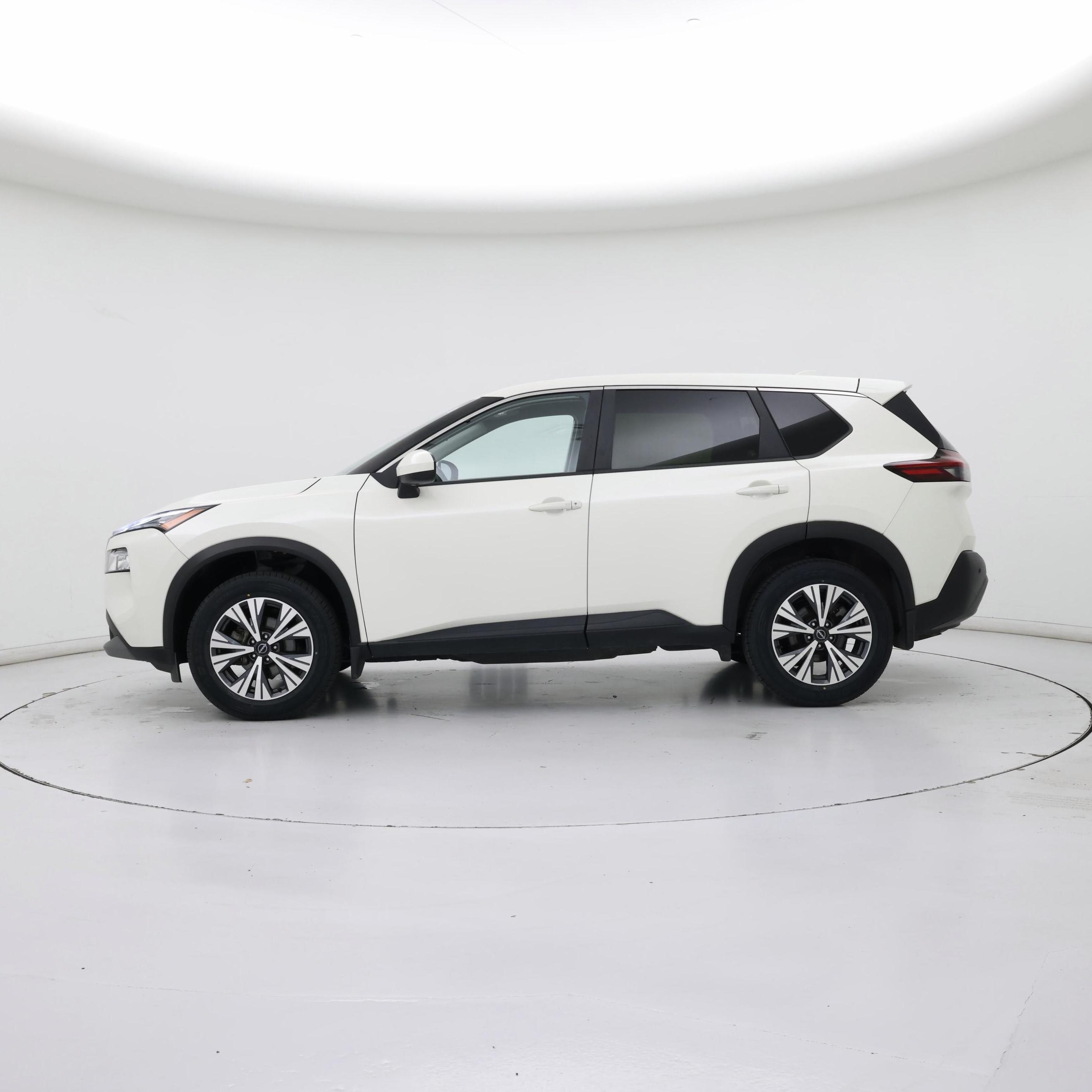 Thumbnail: 2023 Nissan Rogue - 3