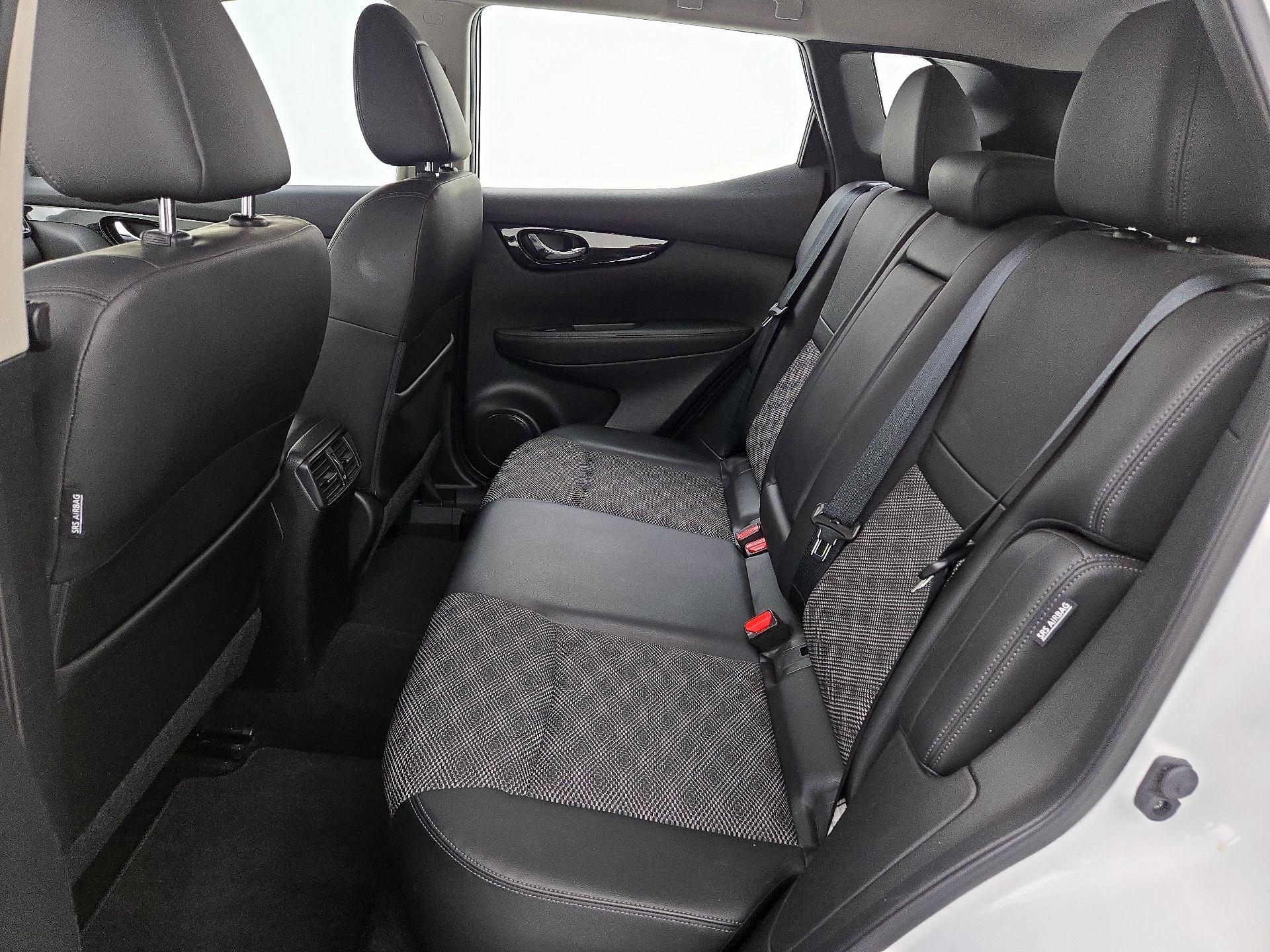 Thumbnail: 2022 Nissan Rogue Sport - 19