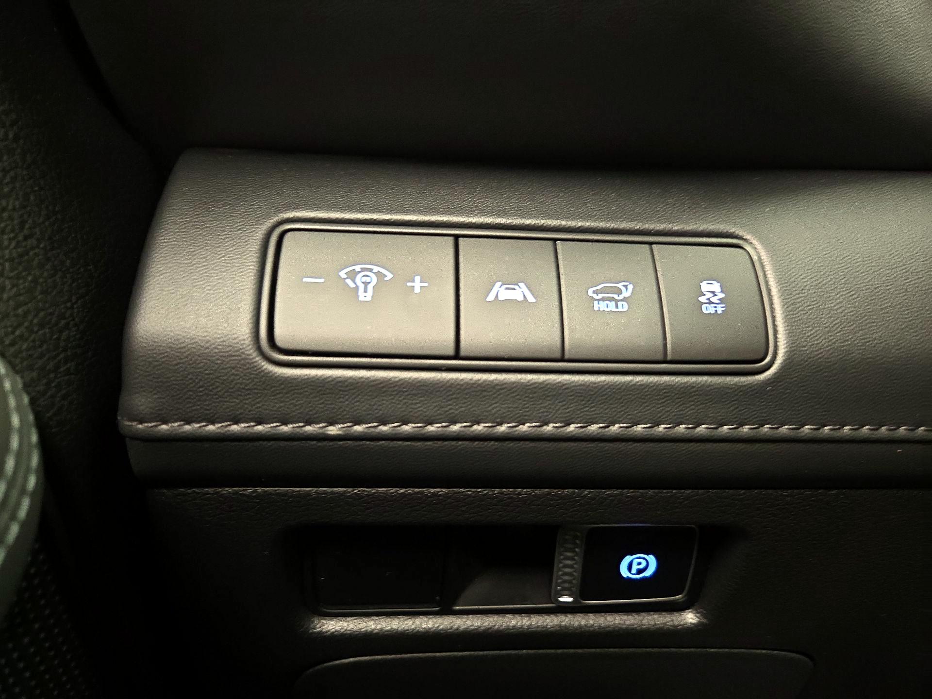 Thumbnail: 2023 Hyundai Santa Fe - 13