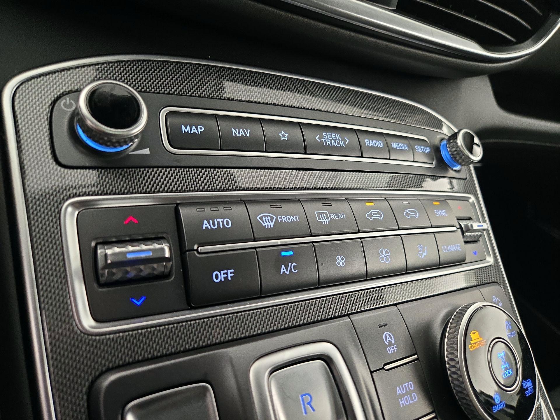 Thumbnail: 2023 Hyundai Santa Fe - 17