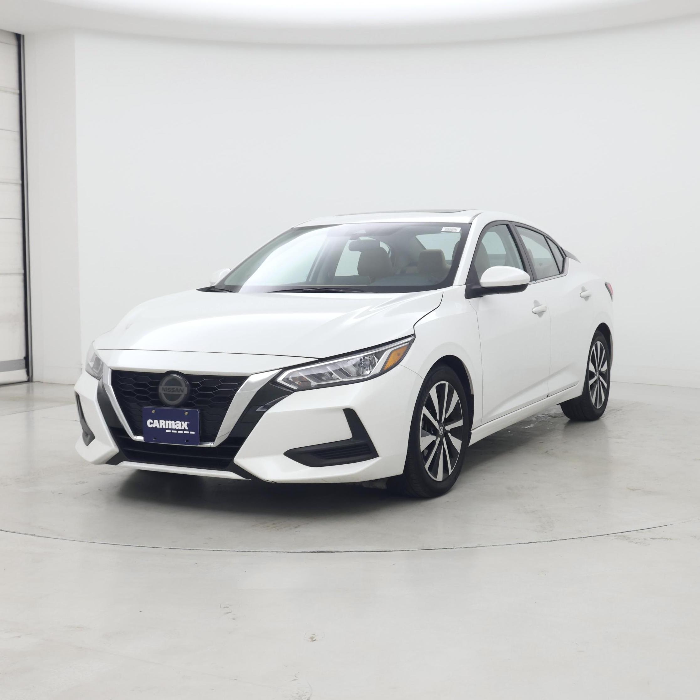 Thumbnail: 2023 Nissan Sentra - 4