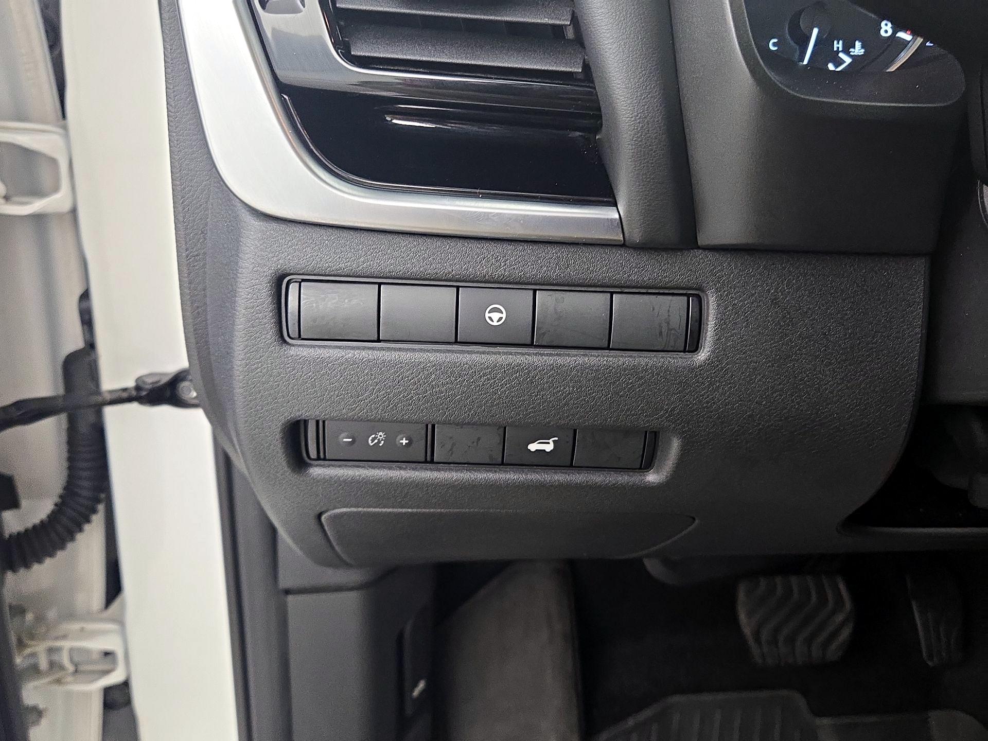 Thumbnail: 2023 Nissan Rogue - 13