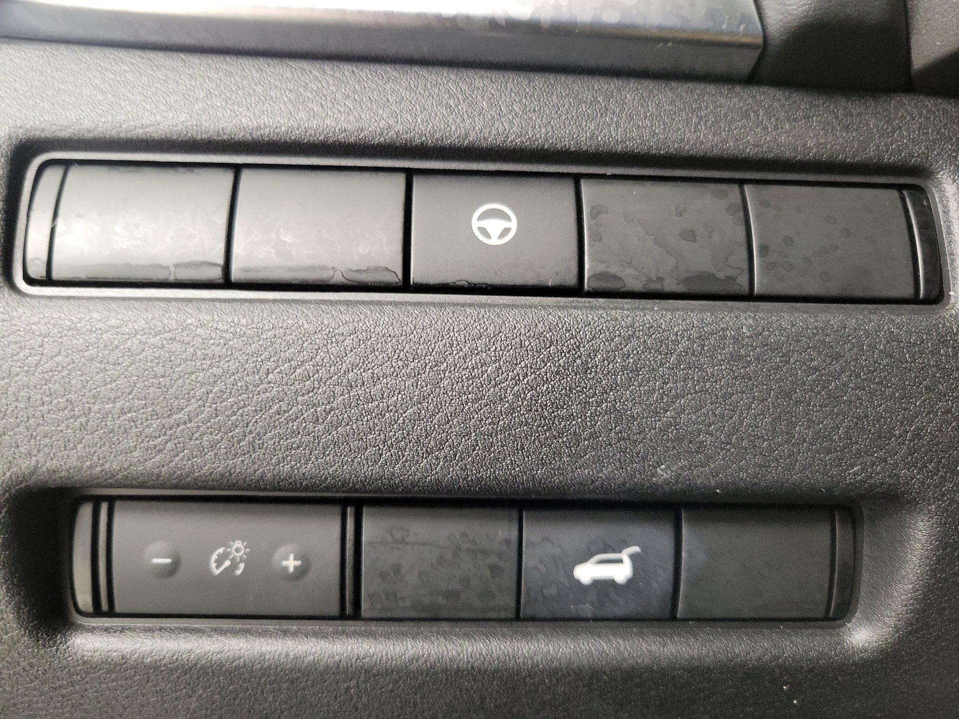 Thumbnail: 2022 Nissan Rogue - 13