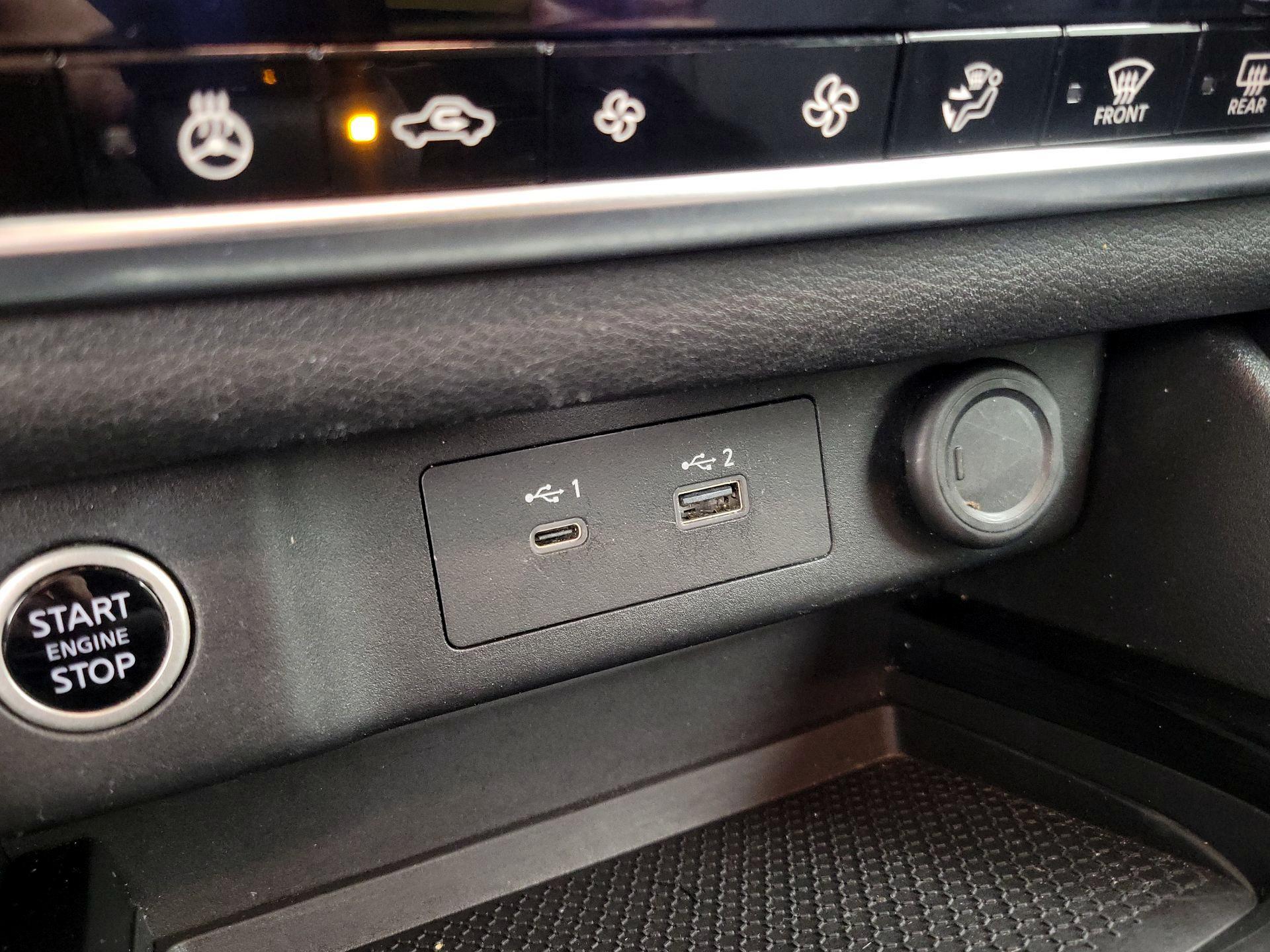 Thumbnail: 2022 Nissan Rogue - 18