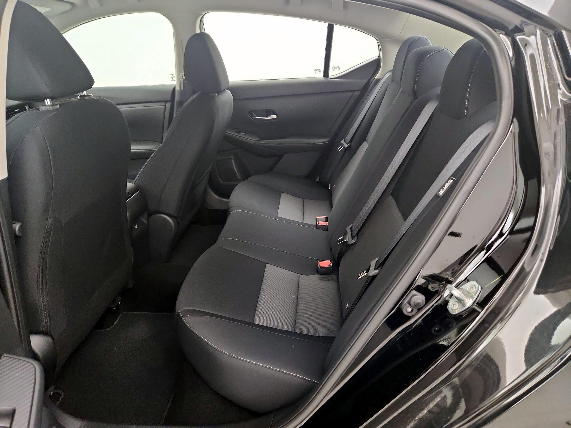 Thumbnail: 2023 Nissan Sentra - 19