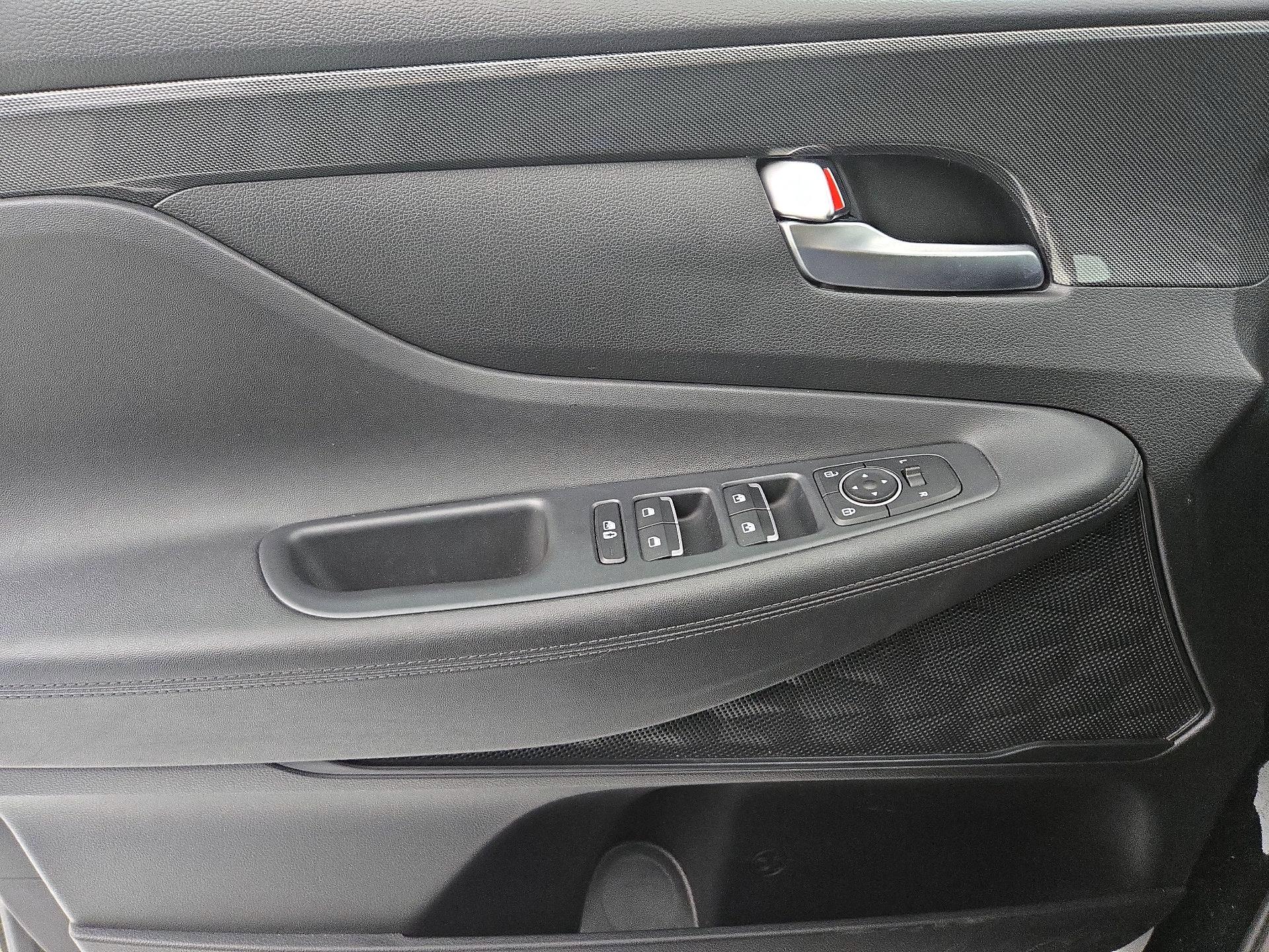 Thumbnail: 2023 Hyundai Santa Fe - 12