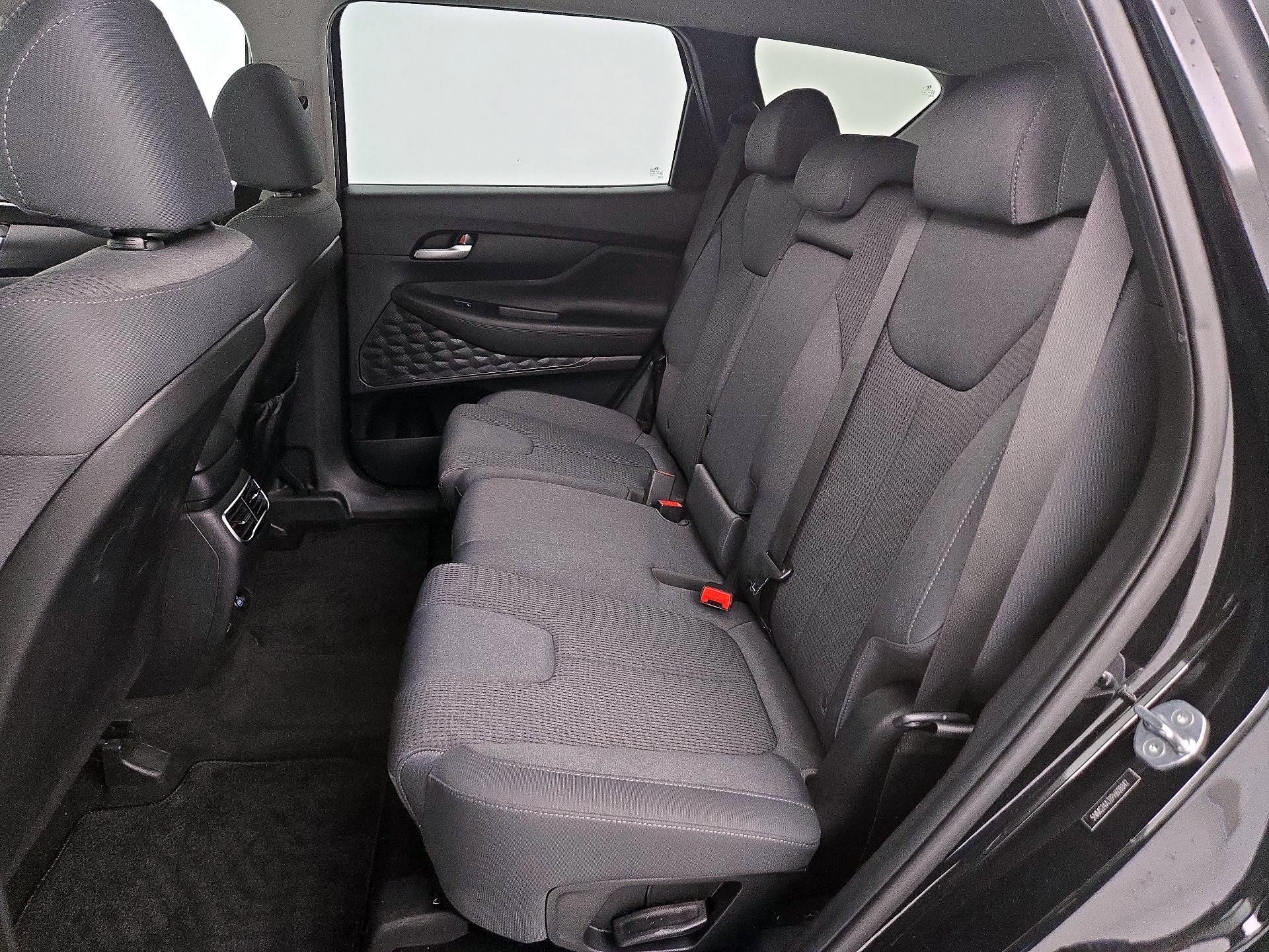 Thumbnail: 2023 Hyundai Santa Fe - 20