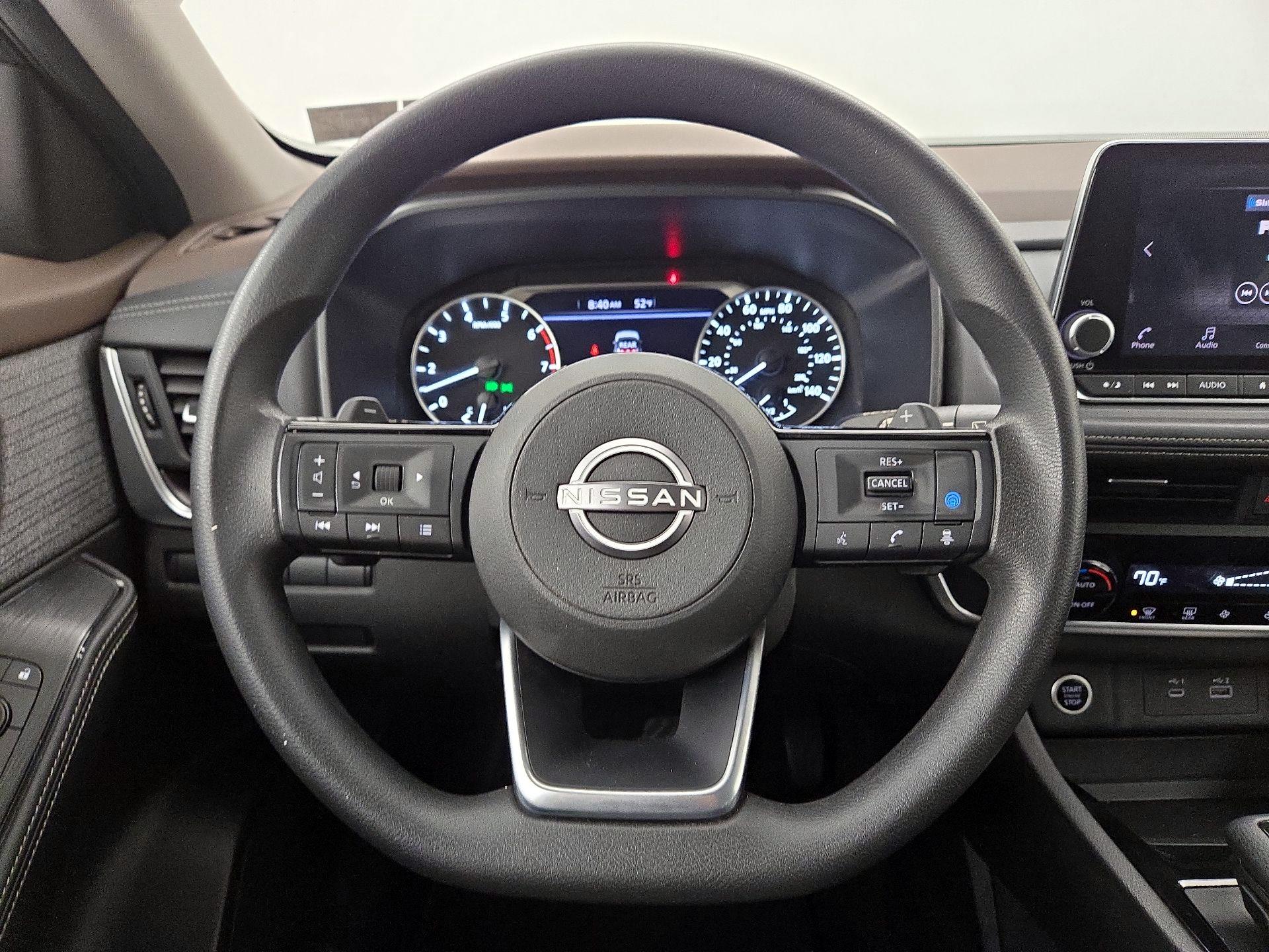 Thumbnail: 2023 Nissan Rogue - 10