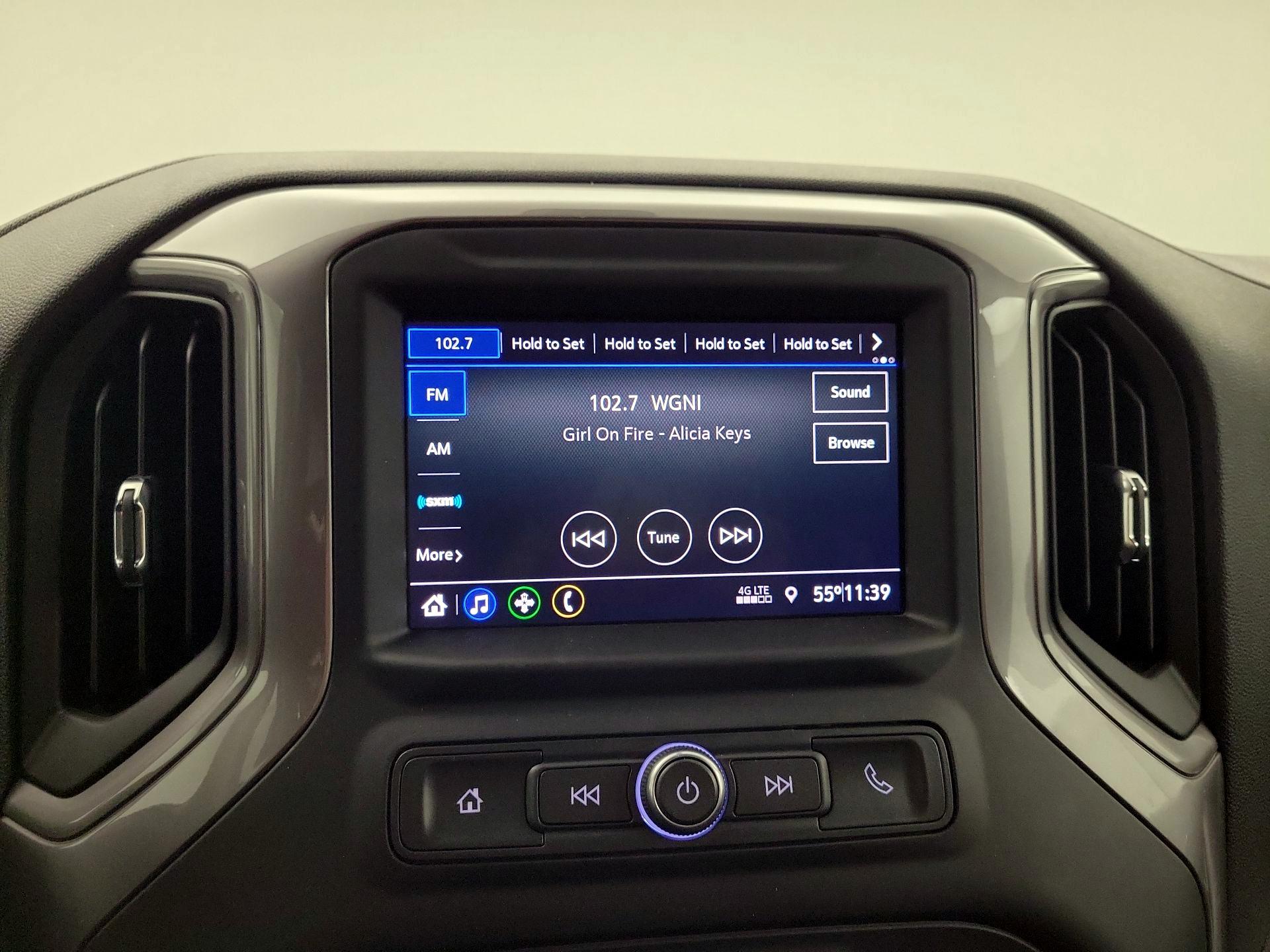 Thumbnail: 2022 Chevrolet Silverado 1500 - 13