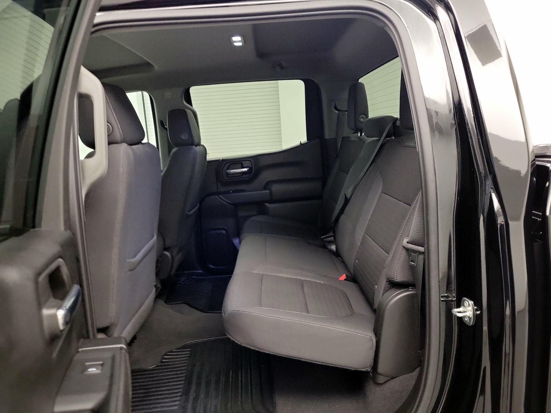 Thumbnail: 2022 Chevrolet Silverado 1500 - 17