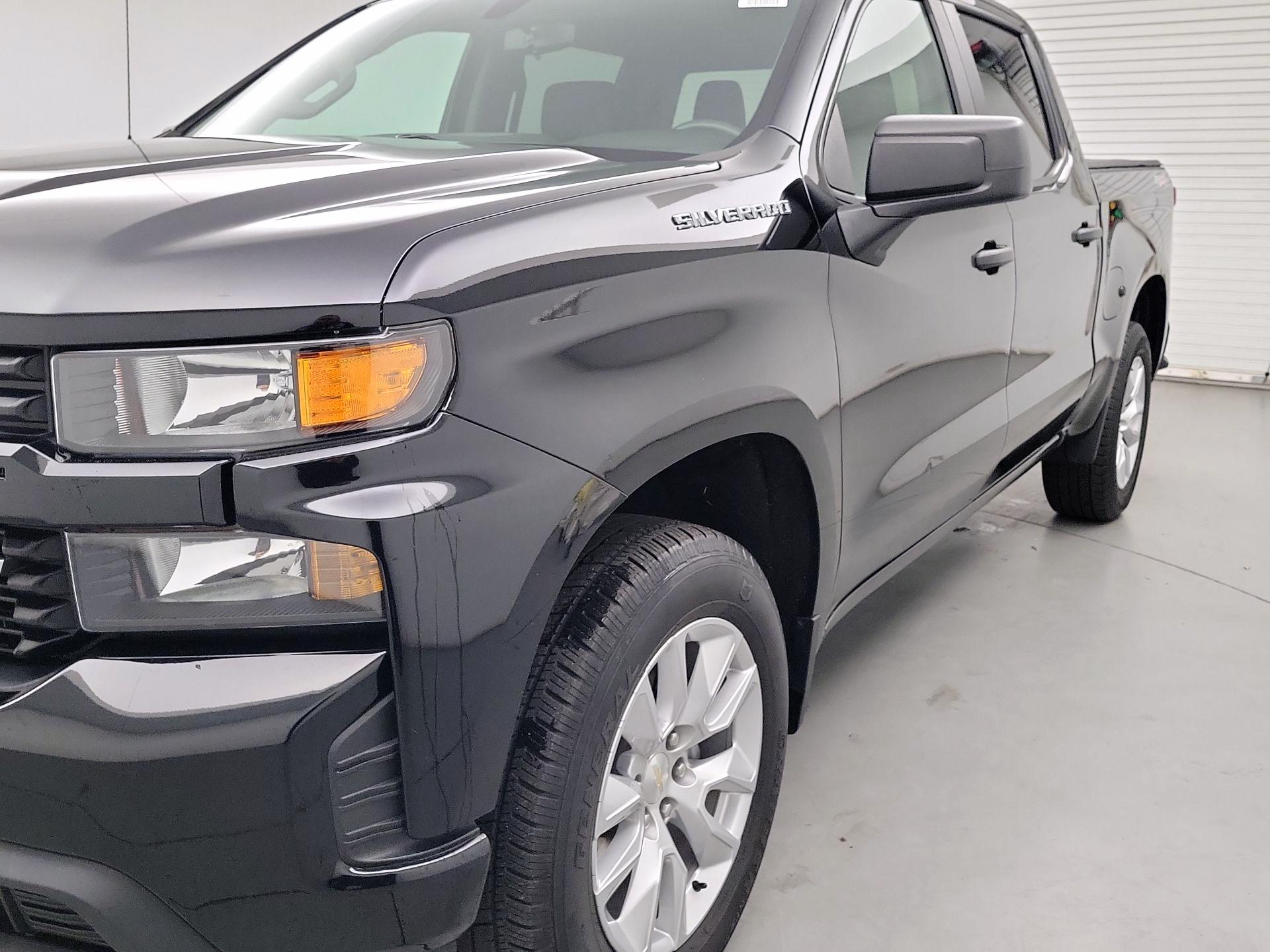 Thumbnail: 2022 Chevrolet Silverado 1500 - 3