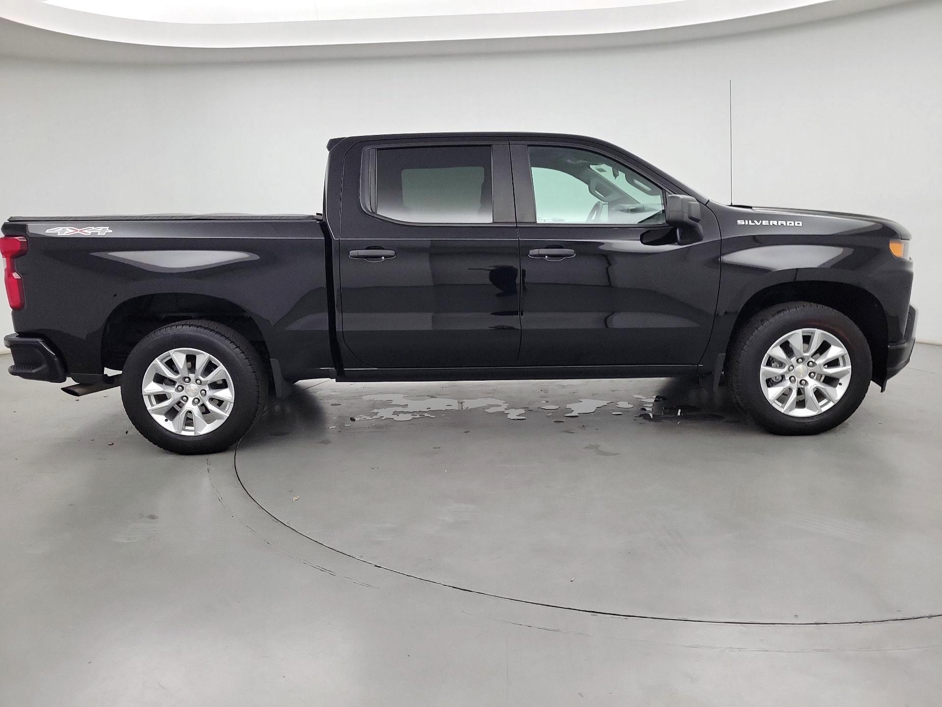 Thumbnail: 2022 Chevrolet Silverado 1500 - 4