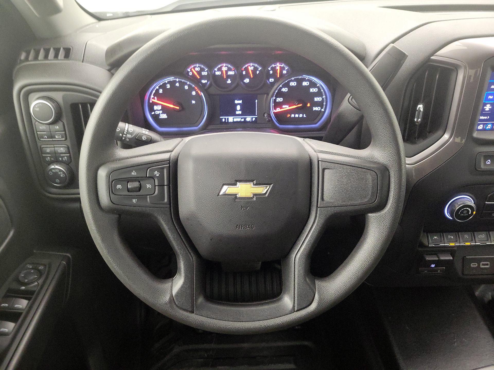 Thumbnail: 2023 Chevrolet Silverado 1500 - 10