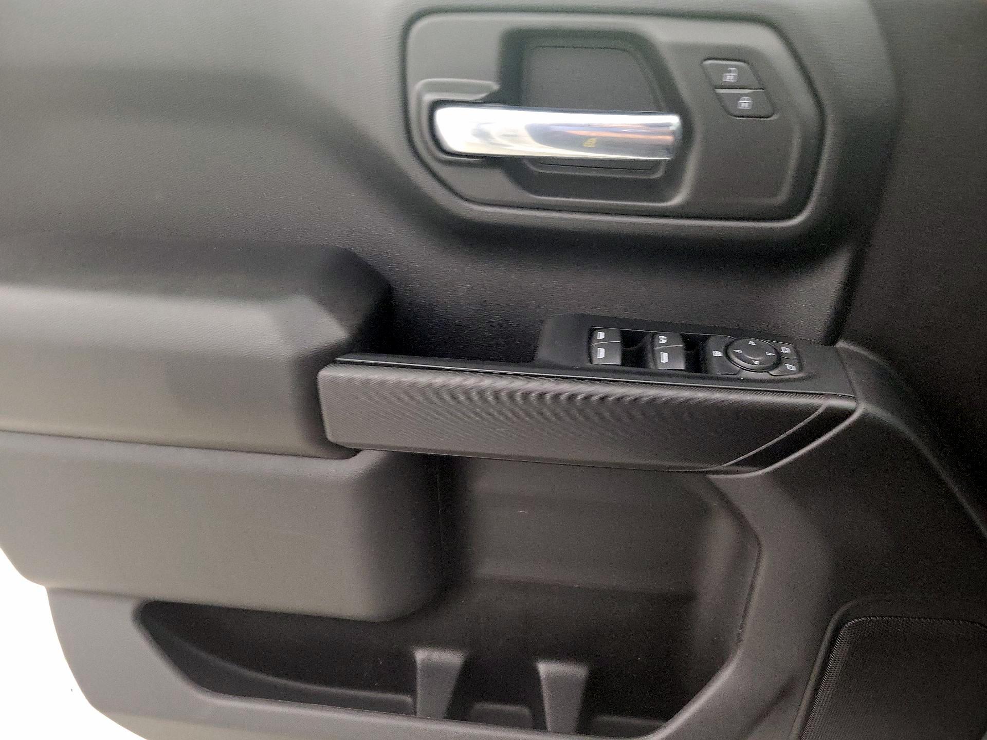 Thumbnail: 2023 Chevrolet Silverado 1500 - 12