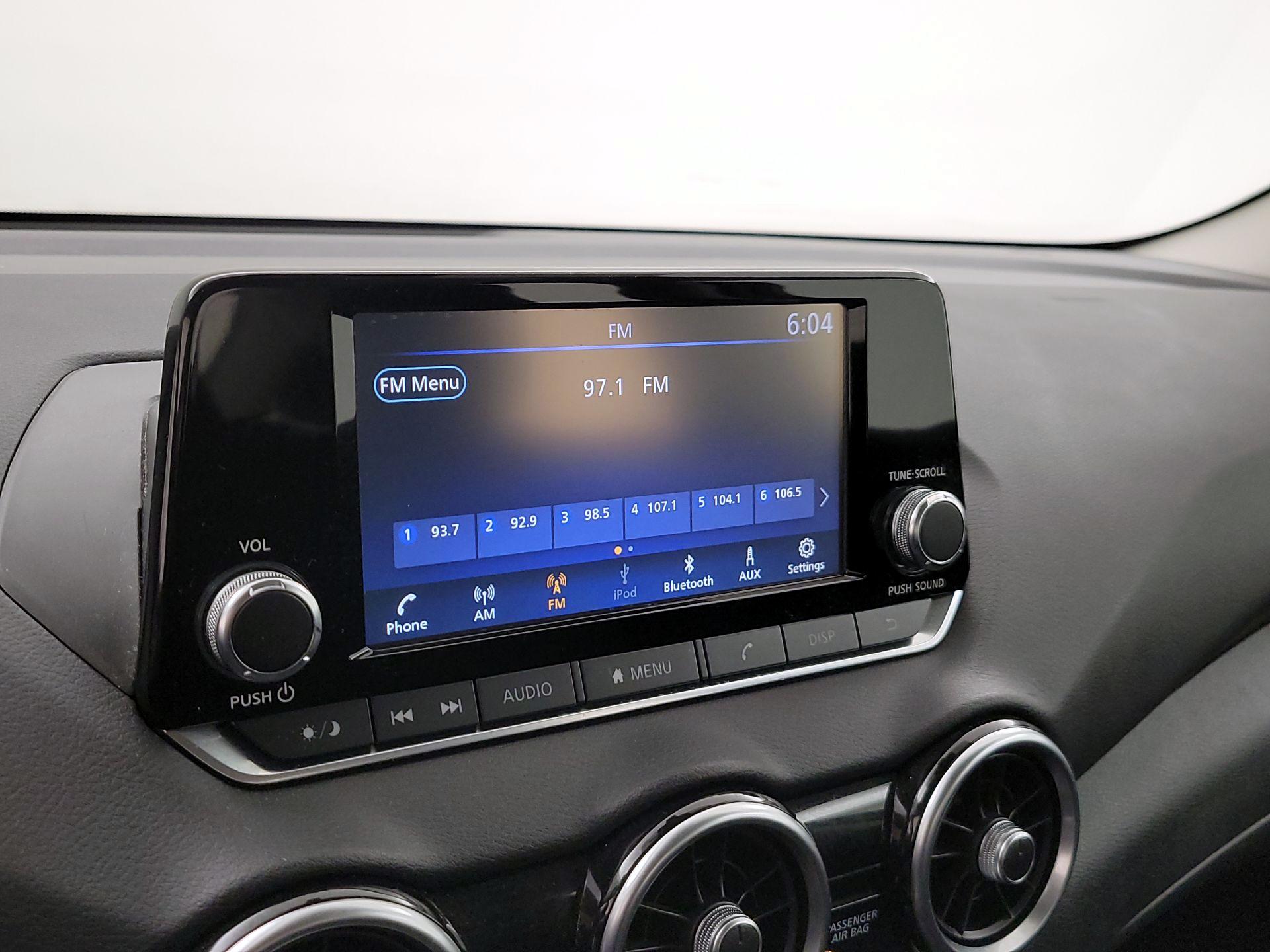 Thumbnail: 2023 Nissan Sentra - 15