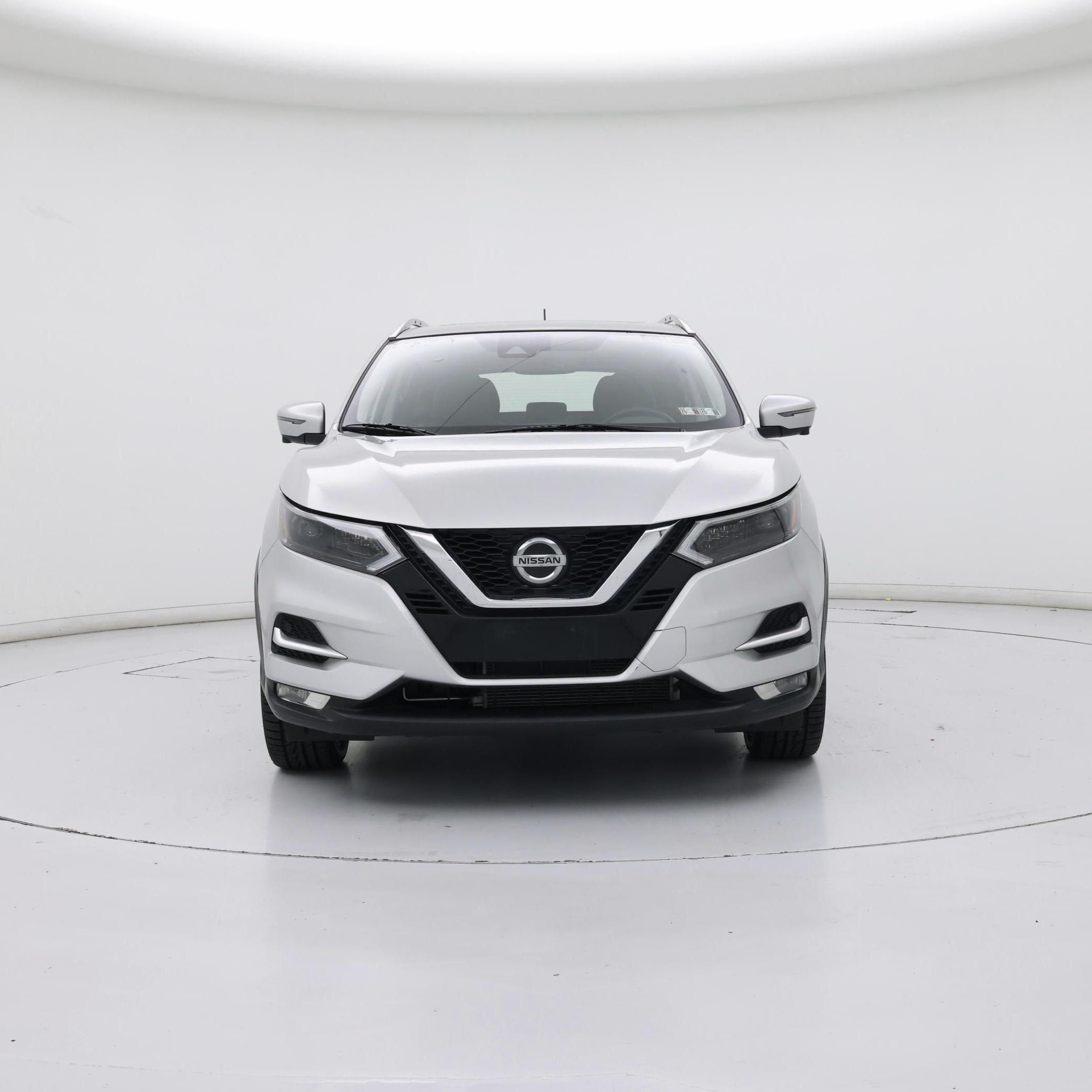 Thumbnail: 2021 Nissan Rogue Sport - 5