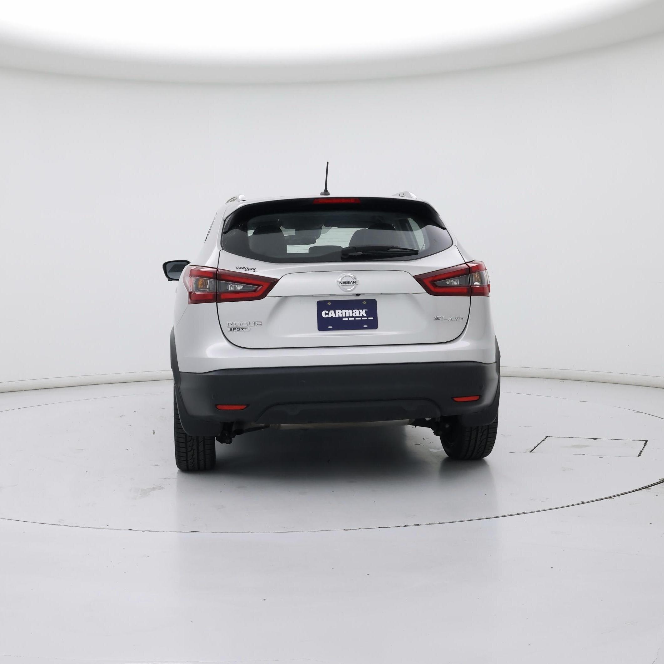 Thumbnail: 2021 Nissan Rogue Sport - 6