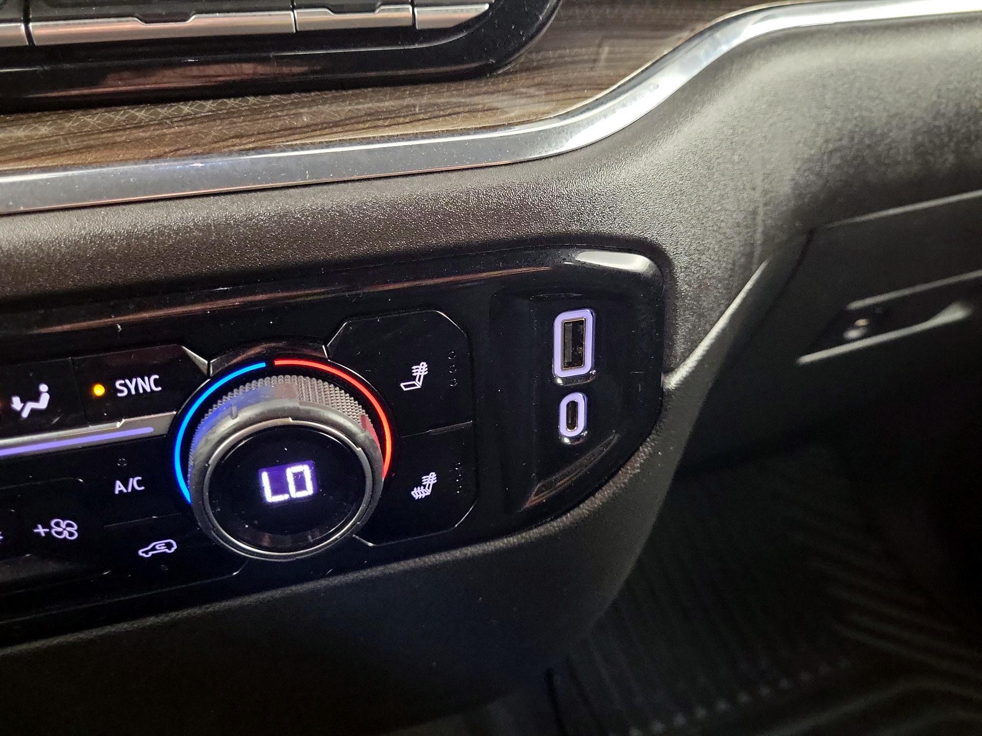 Thumbnail: 2023 Chevrolet Silverado 1500 - 16