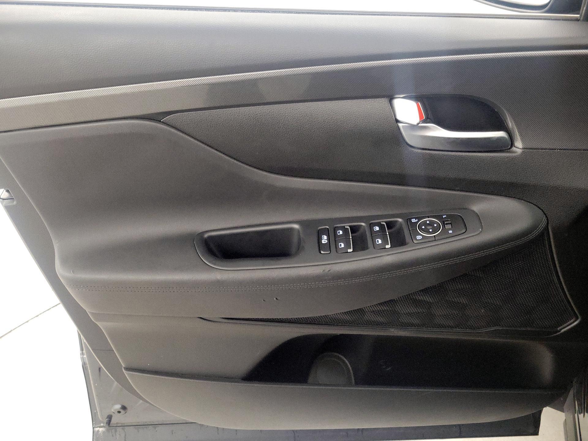 Thumbnail: 2023 Hyundai Santa Fe - 12