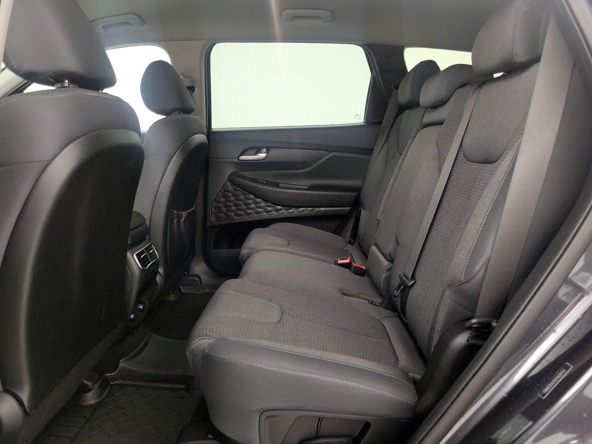 Thumbnail: 2023 Hyundai Santa Fe - 19