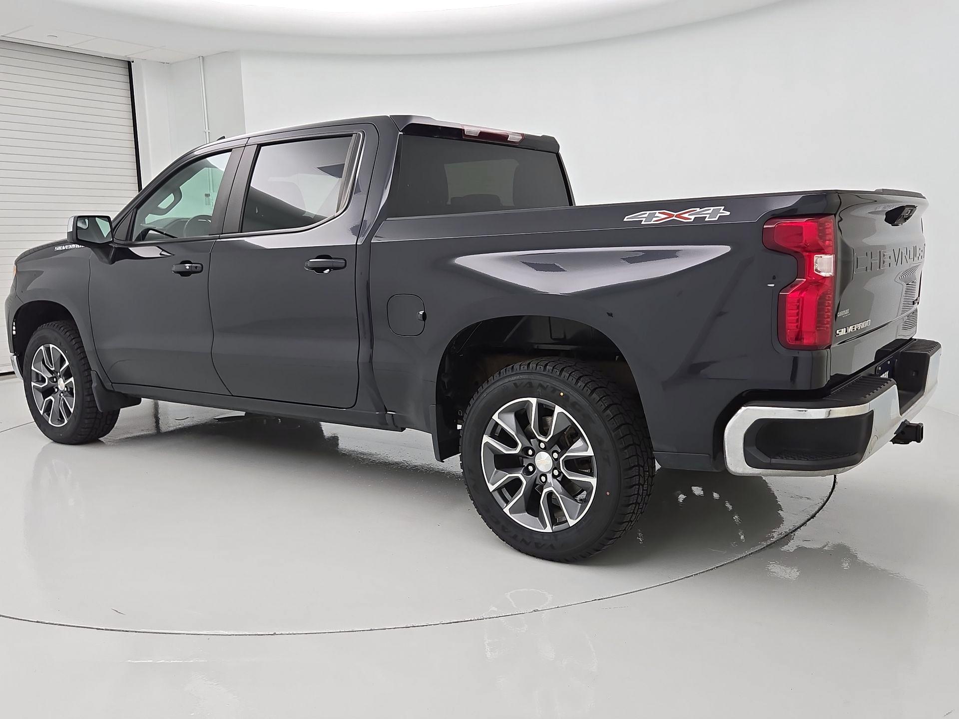 Thumbnail: 2023 Chevrolet Silverado 1500 - 7