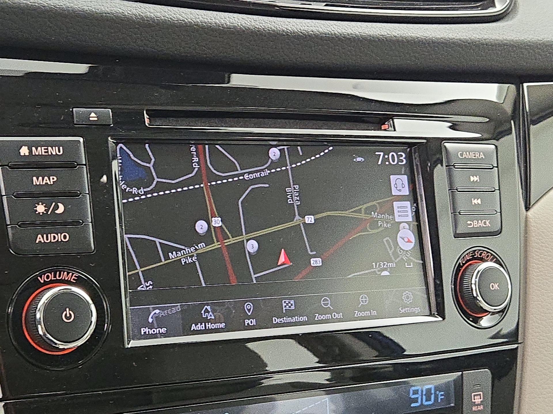 Thumbnail: 2022 Nissan Rogue Sport - 13