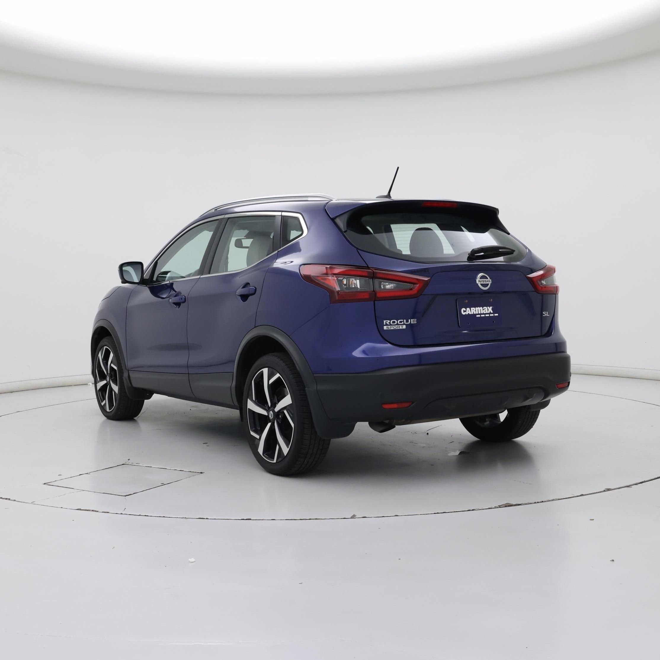 Thumbnail: 2022 Nissan Rogue Sport - 2