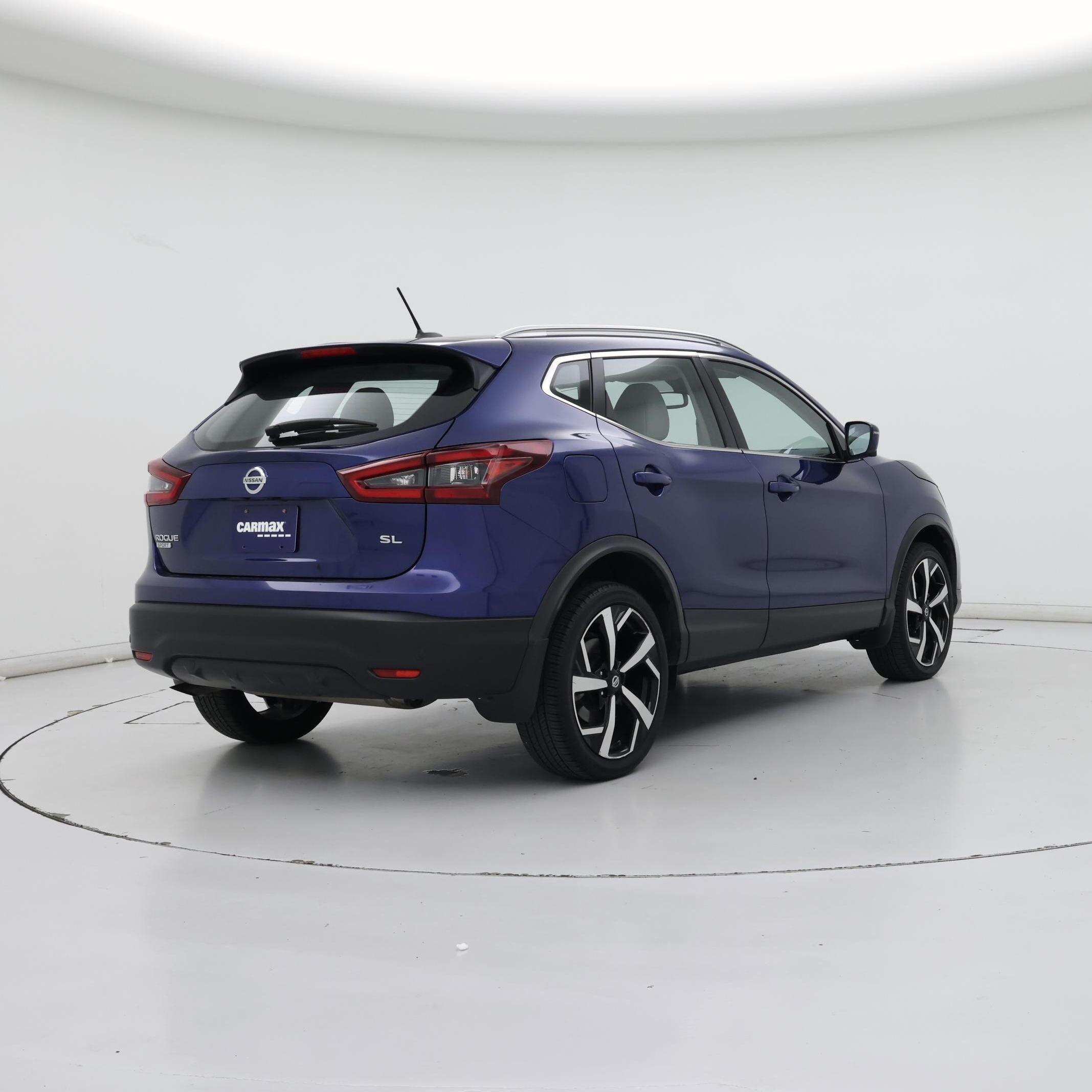 Thumbnail: 2022 Nissan Rogue Sport - 8