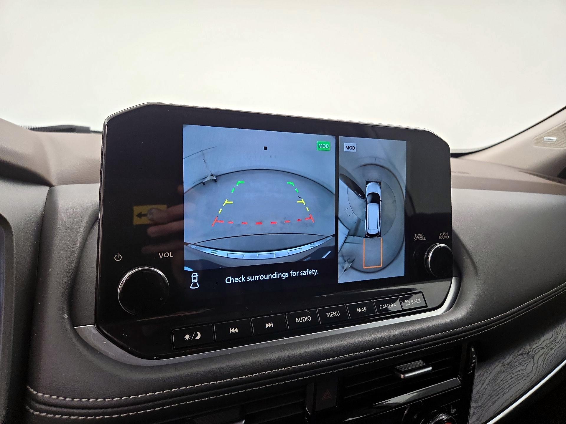 Thumbnail: 2023 Nissan Rogue - 15