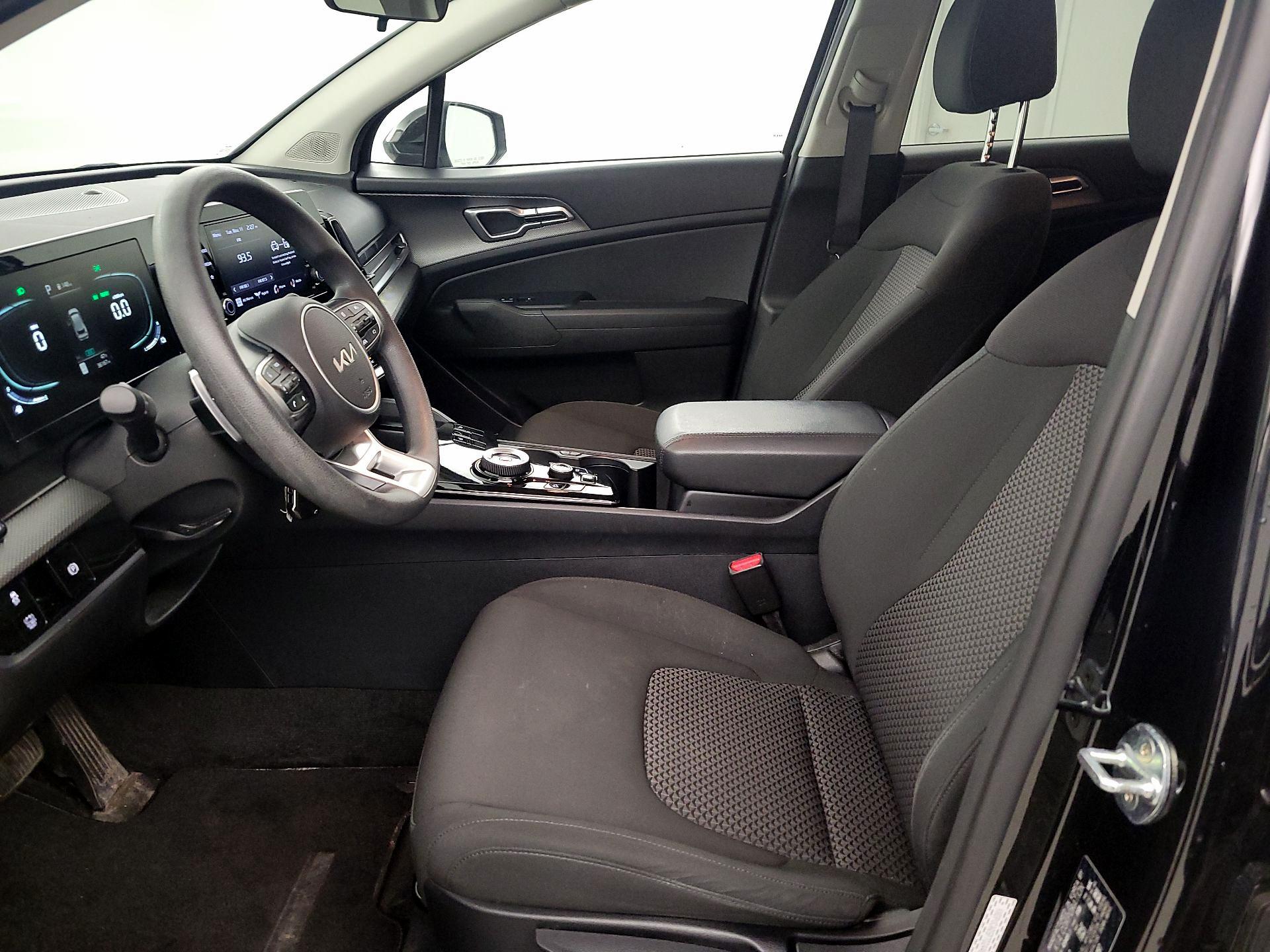 Thumbnail: 2023 Kia Sportage - 11