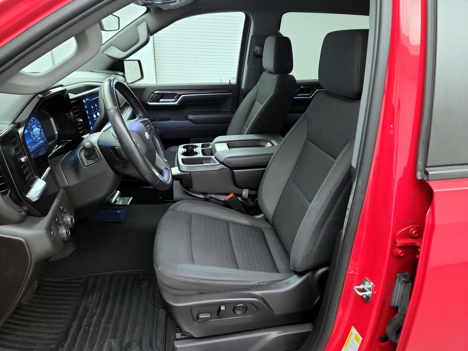 Thumbnail: 2022 Chevrolet Silverado 1500 - 11