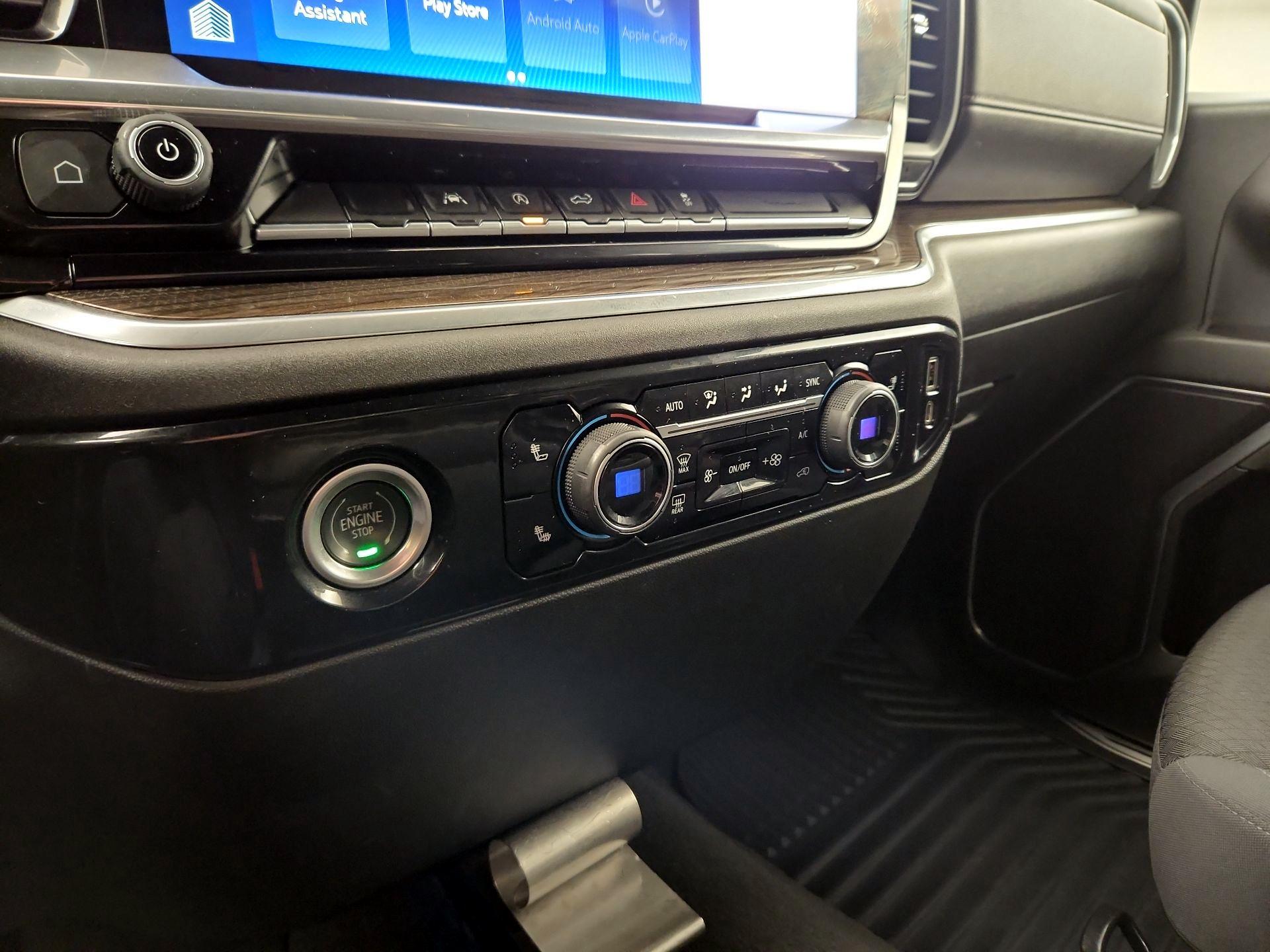 Thumbnail: 2022 Chevrolet Silverado 1500 - 16