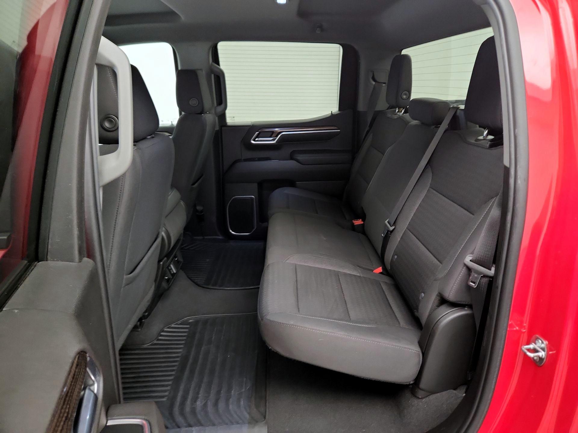 Thumbnail: 2022 Chevrolet Silverado 1500 - 19