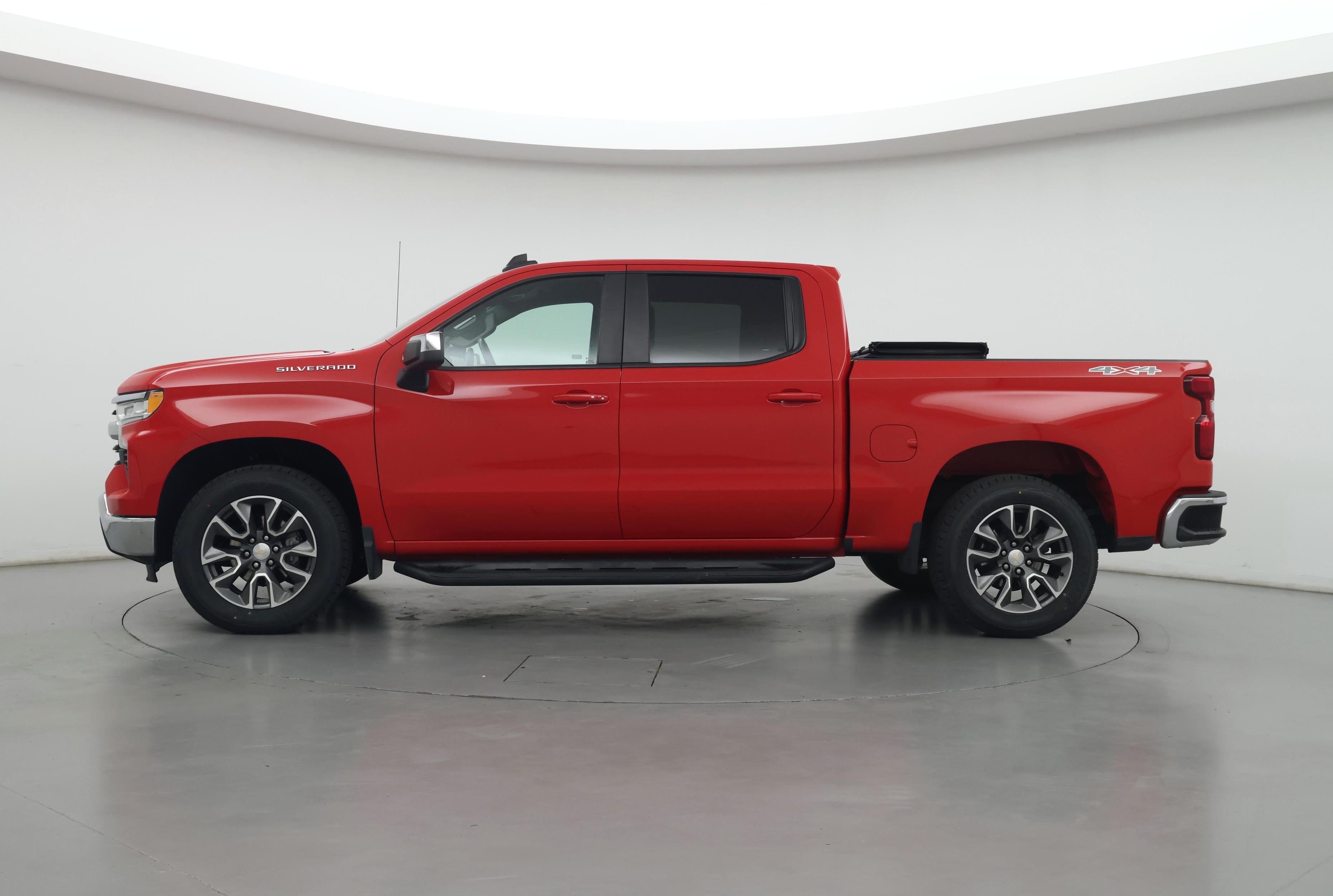 Thumbnail: 2022 Chevrolet Silverado 1500 - 3