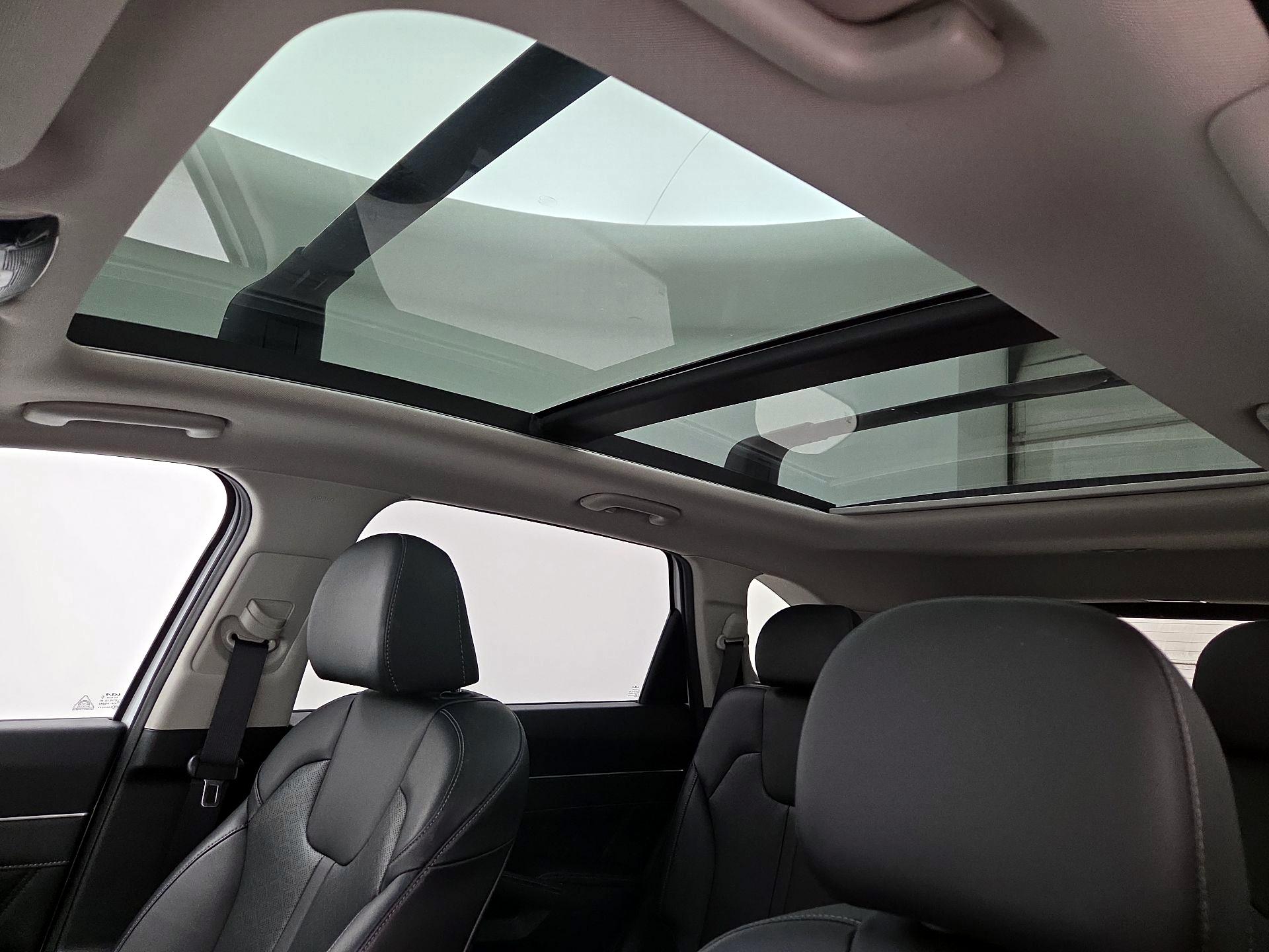 Thumbnail: 2022 Kia Sorento - 20