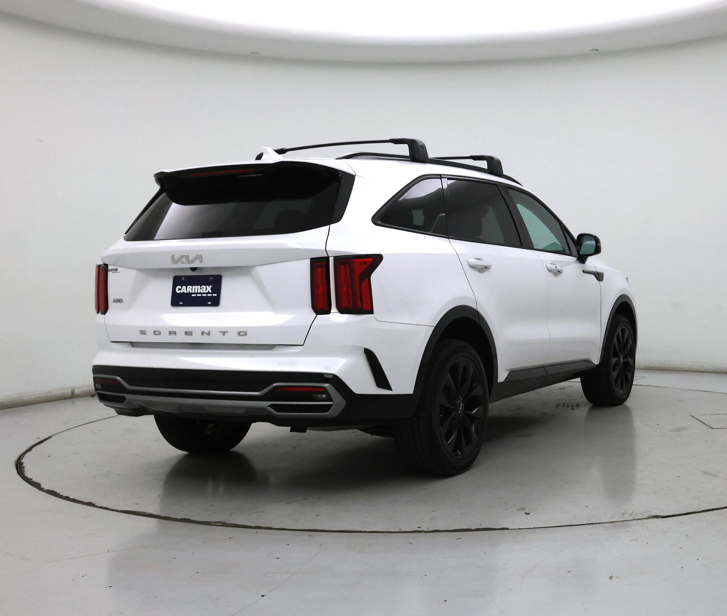 Thumbnail: 2022 Kia Sorento - 8