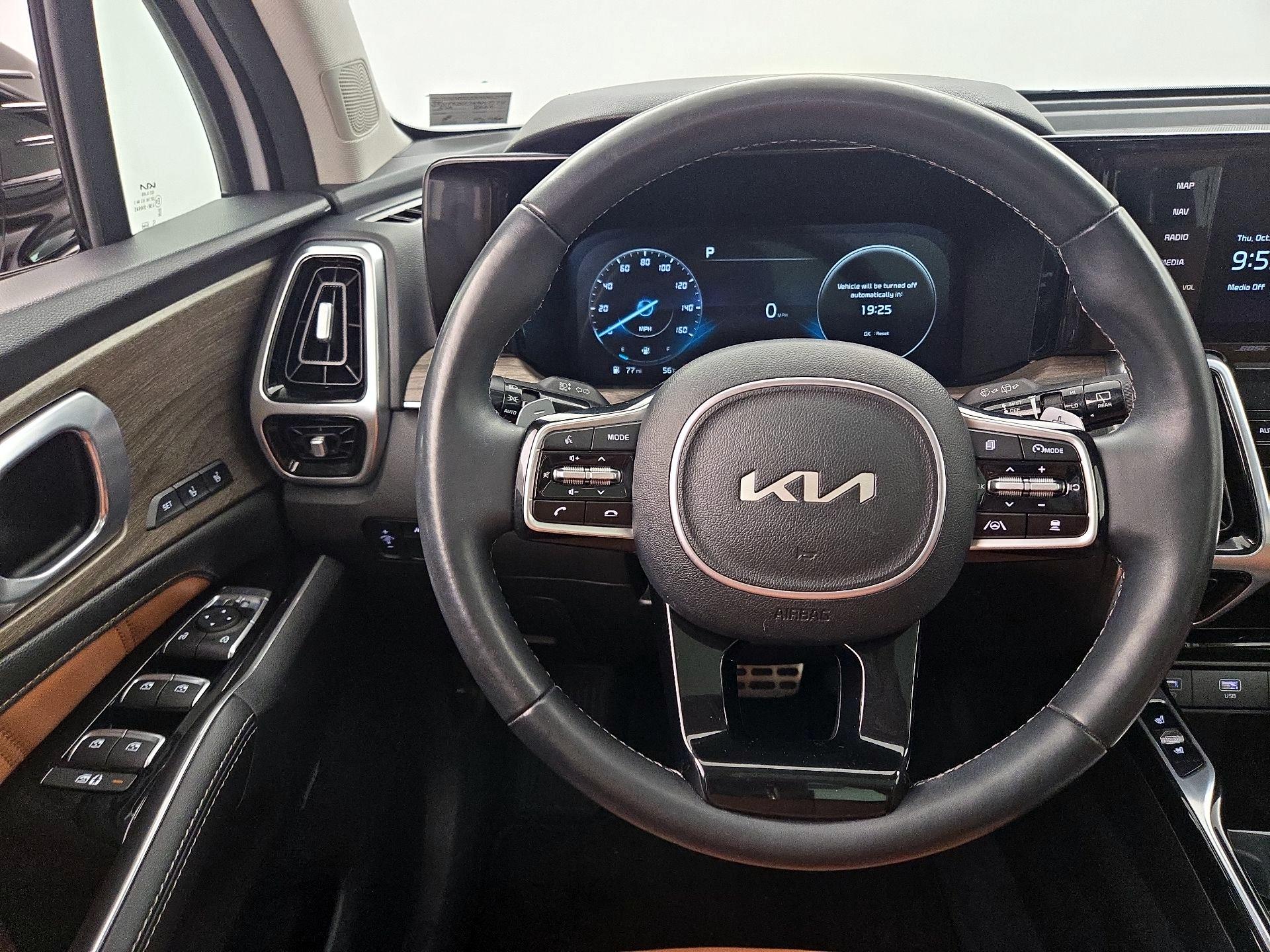 Thumbnail: 2022 Kia Sorento - 10