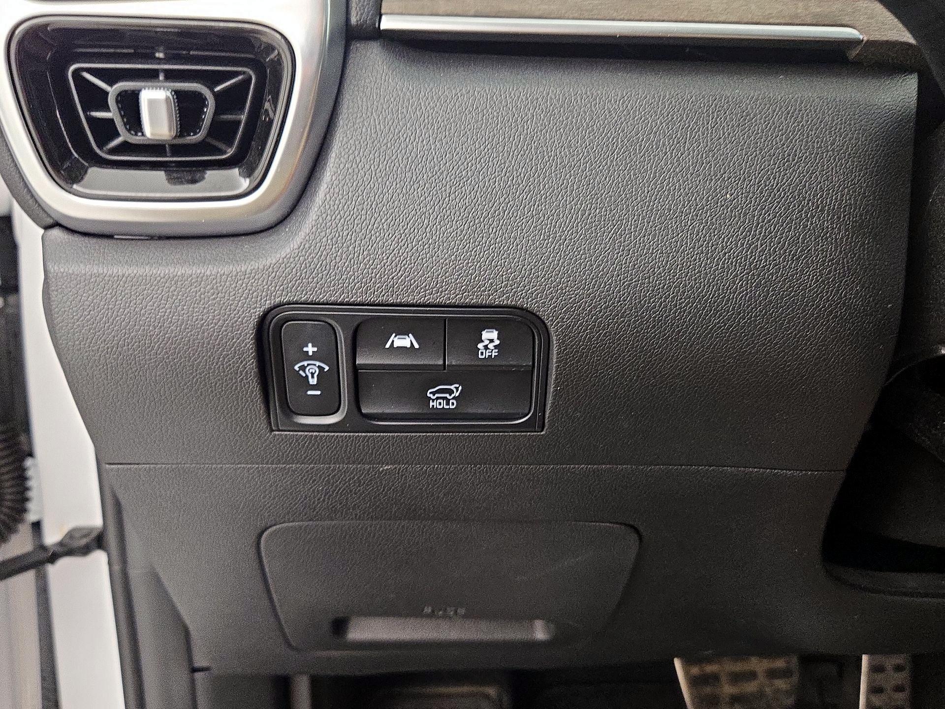 Thumbnail: 2022 Kia Sorento - 13