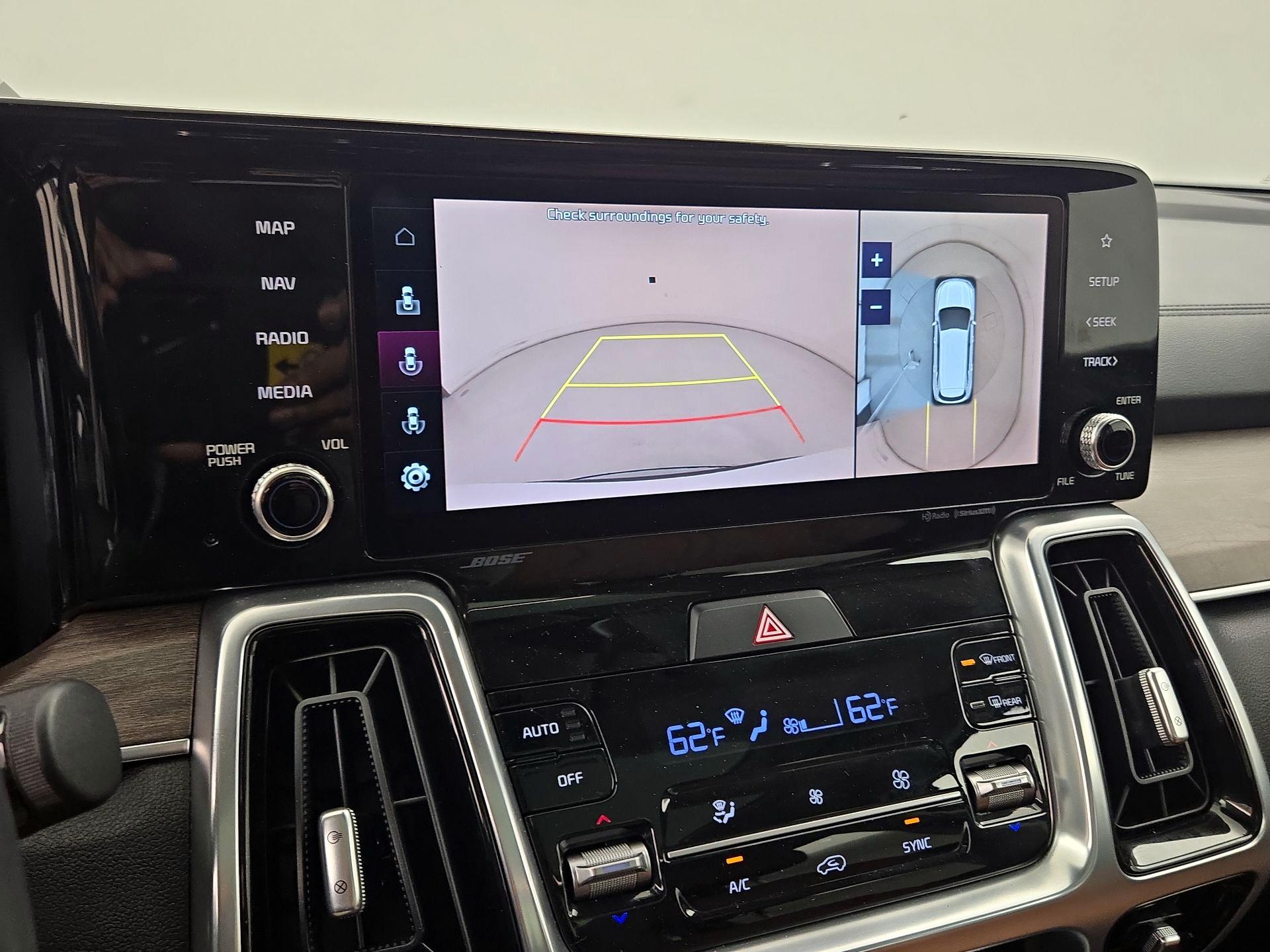 Thumbnail: 2022 Kia Sorento - 15