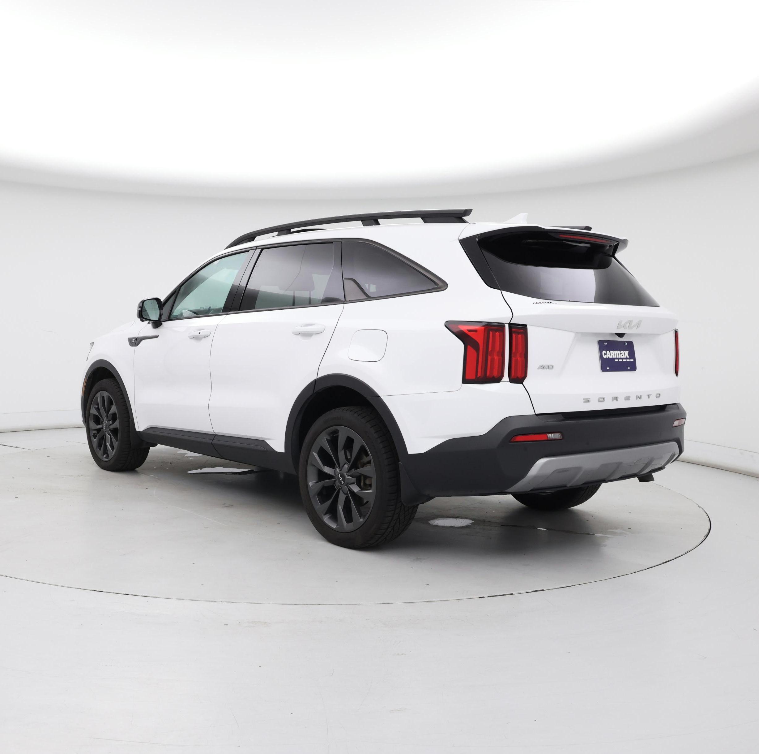 Thumbnail: 2022 Kia Sorento - 2