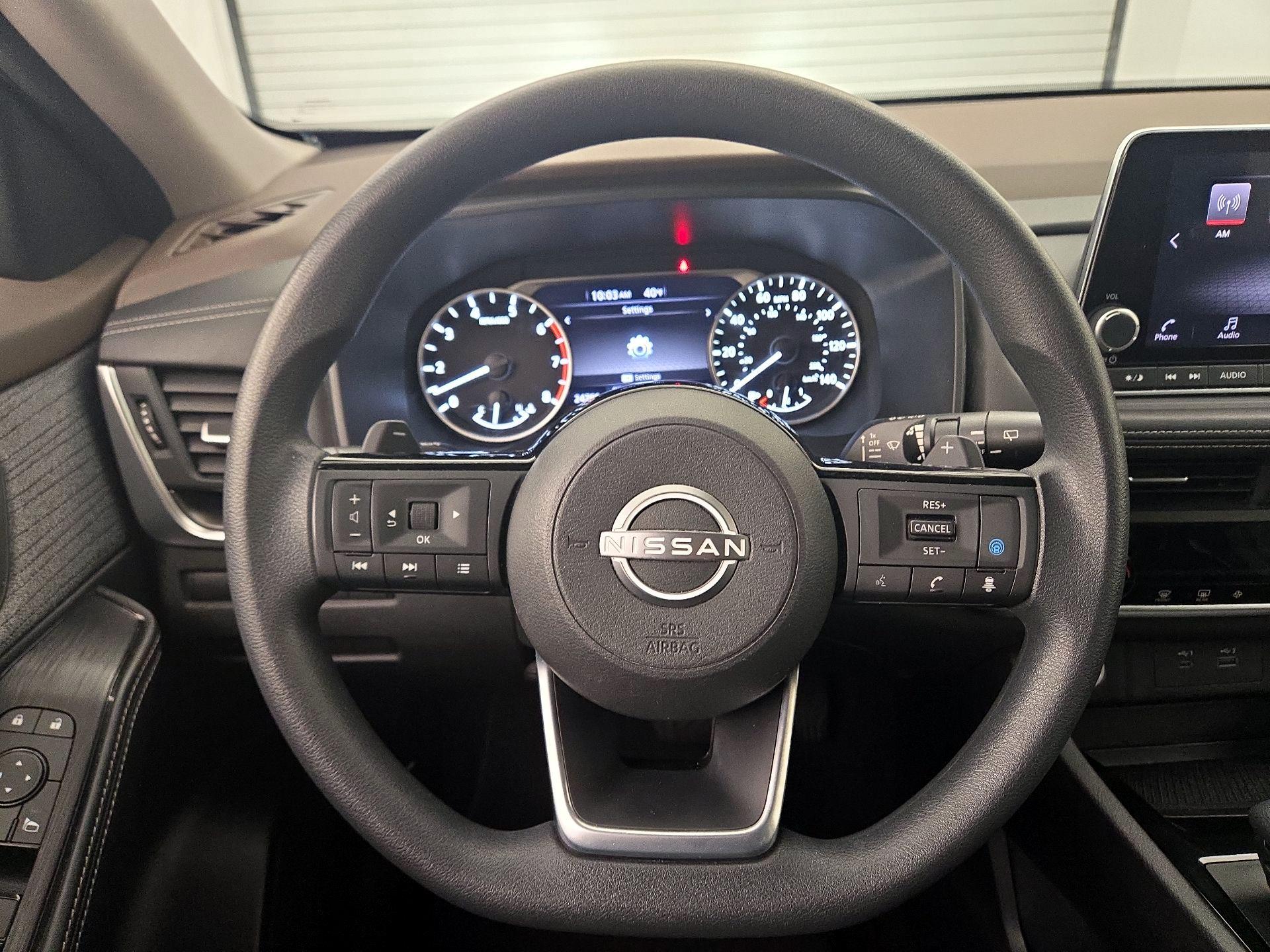 Thumbnail: 2023 Nissan Rogue - 10