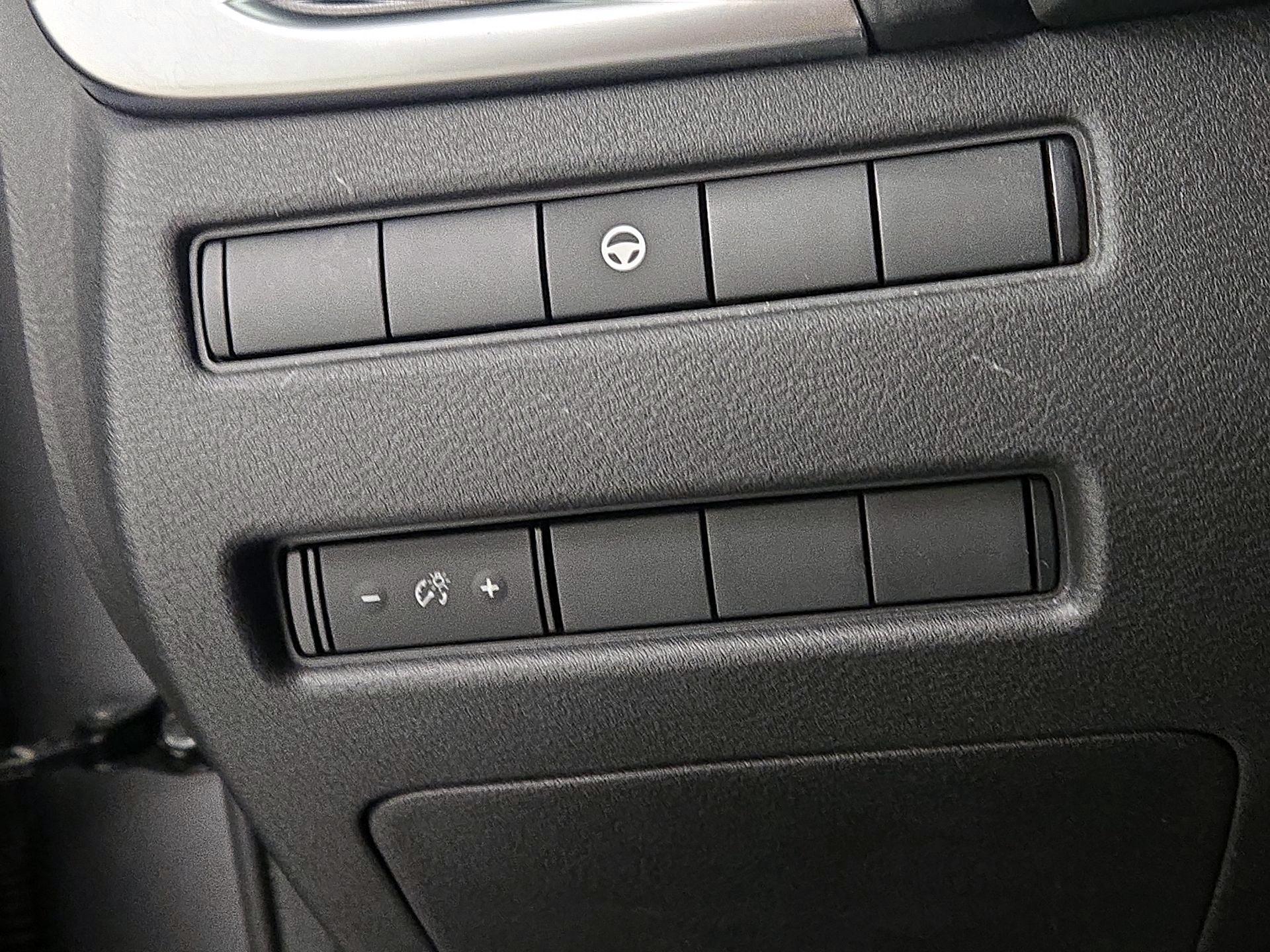 Thumbnail: 2023 Nissan Rogue - 13