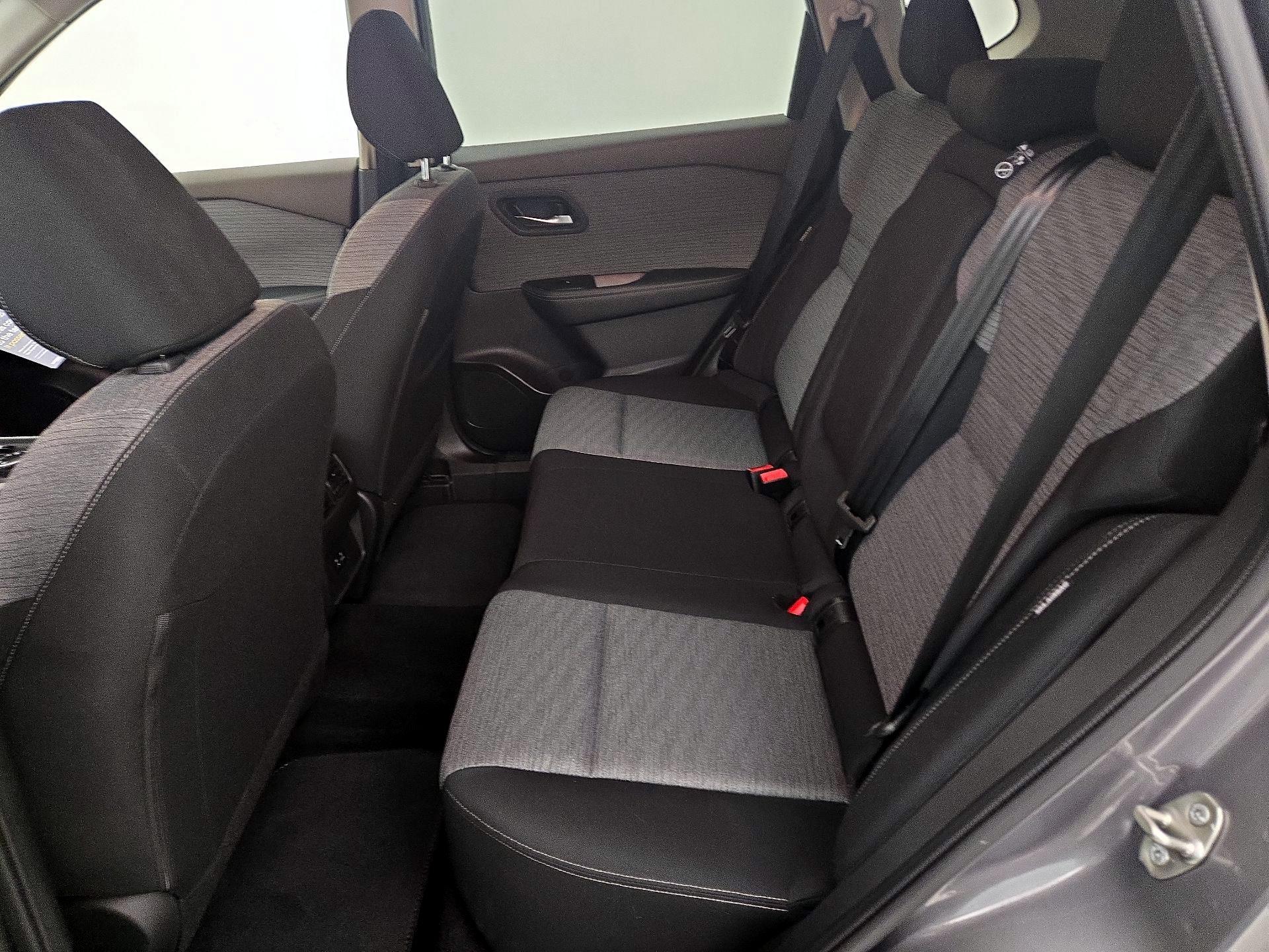 Thumbnail: 2023 Nissan Rogue - 19