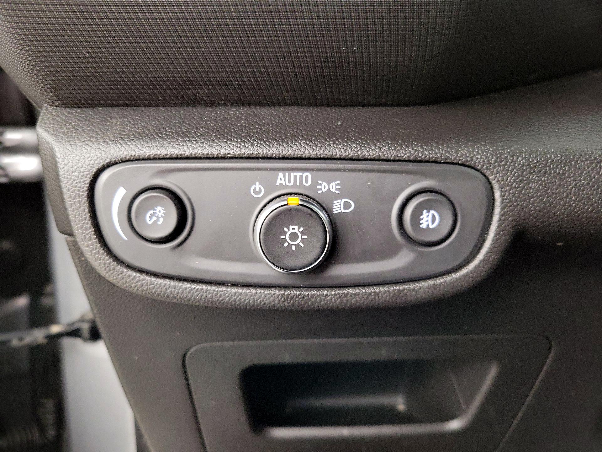 Thumbnail: 2023 Chevrolet TrailBlazer - 13