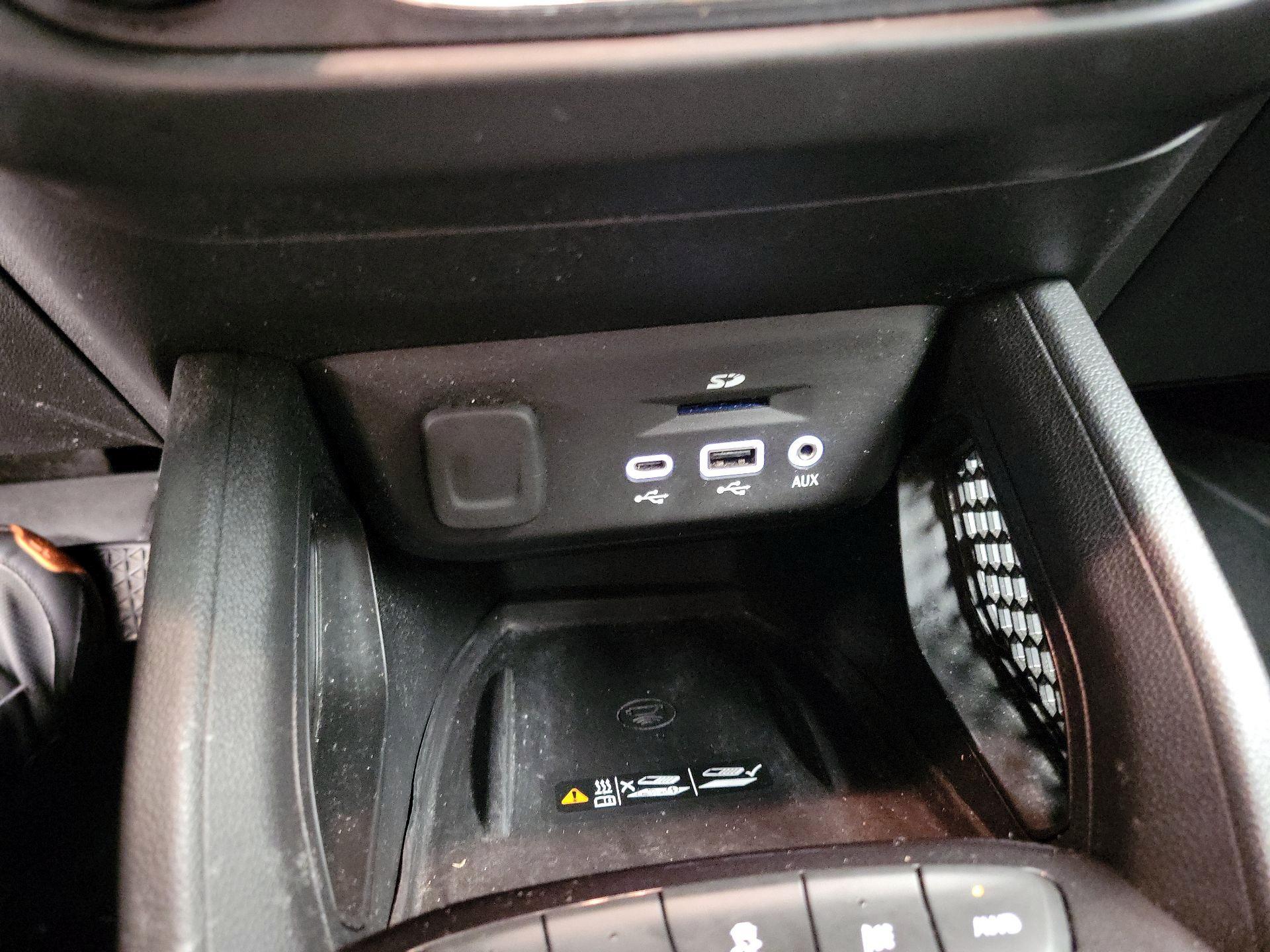 Thumbnail: 2023 Chevrolet TrailBlazer - 18